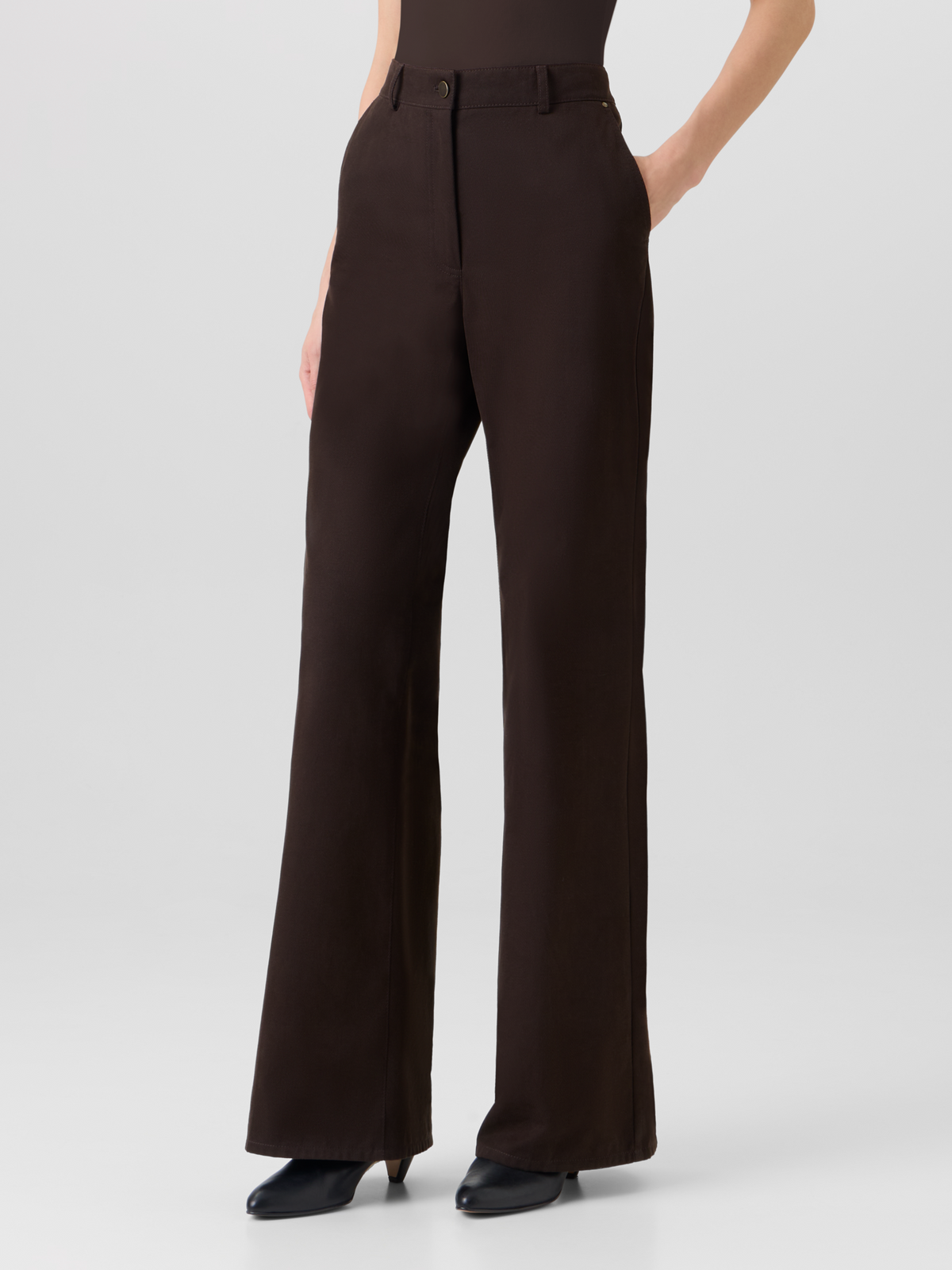 Designer Celia Bootcut Hose aus Baumwoll-Gabardine - Braun #editorial