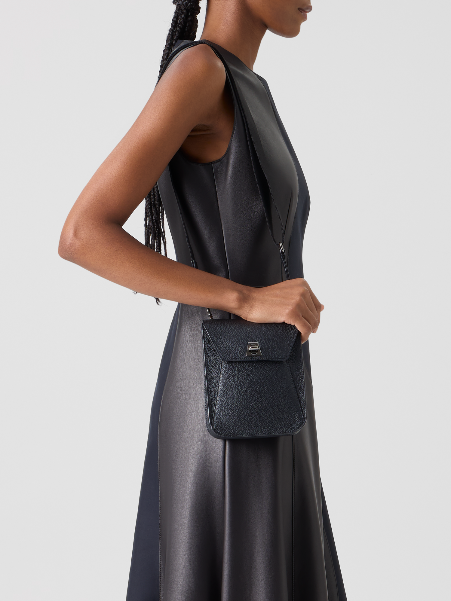 Designer Ausgestelltes Midikleid mit Leder-Patchwork - Schwarz 