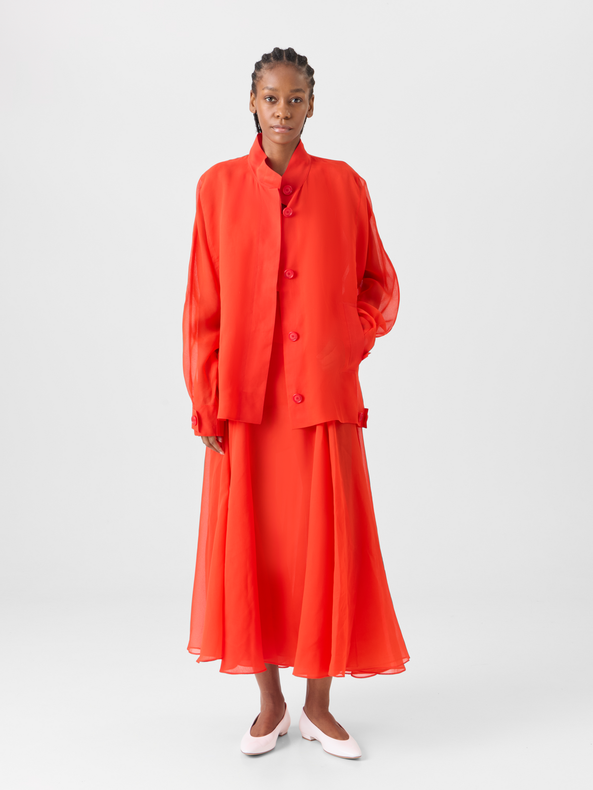 Designer Huma Oversize-Parkajacke aus Seidenorganza - Rot #editorial