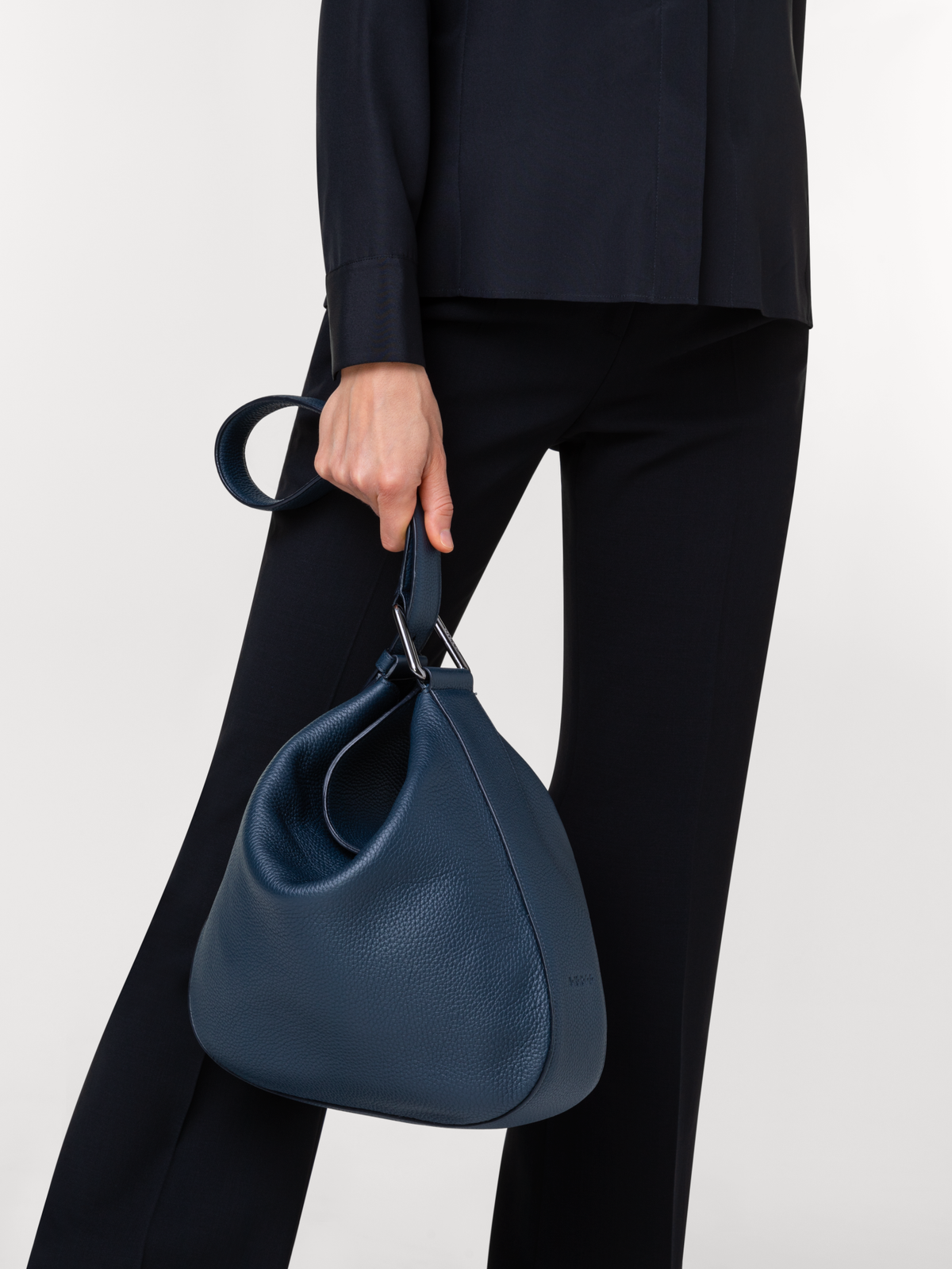 Designer Anna Medium Hobo - Blau #editorial