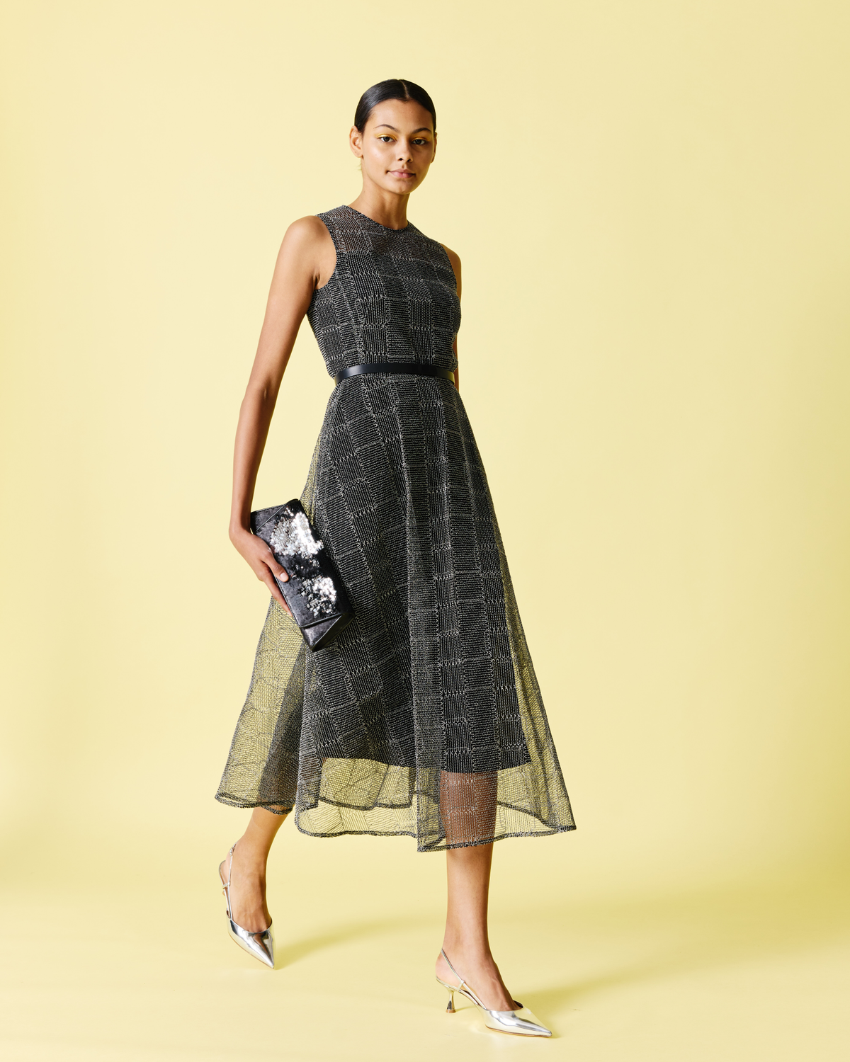 Designer Anouk Small Trapezoid Clutch - Schwarz #editorial