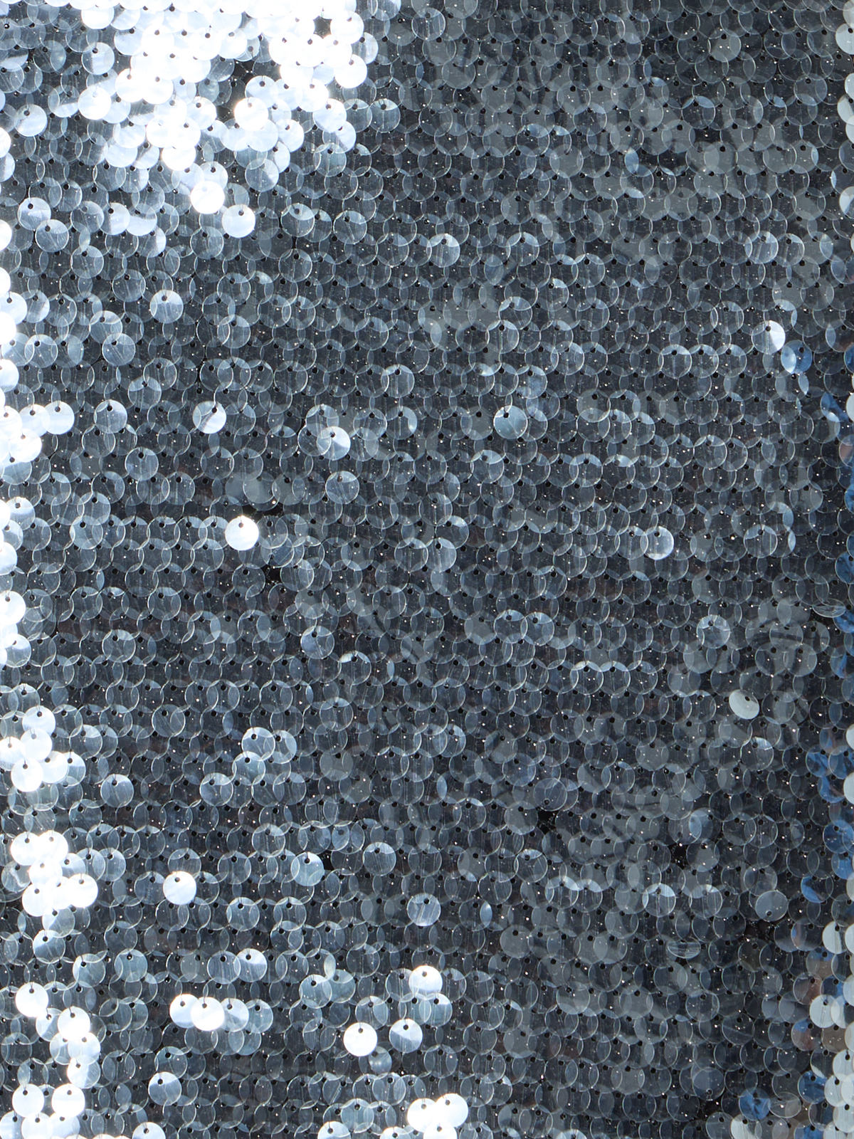 Designer Etuikleid aus transparentem, mit Pailletten besticktem Tüll - Silber