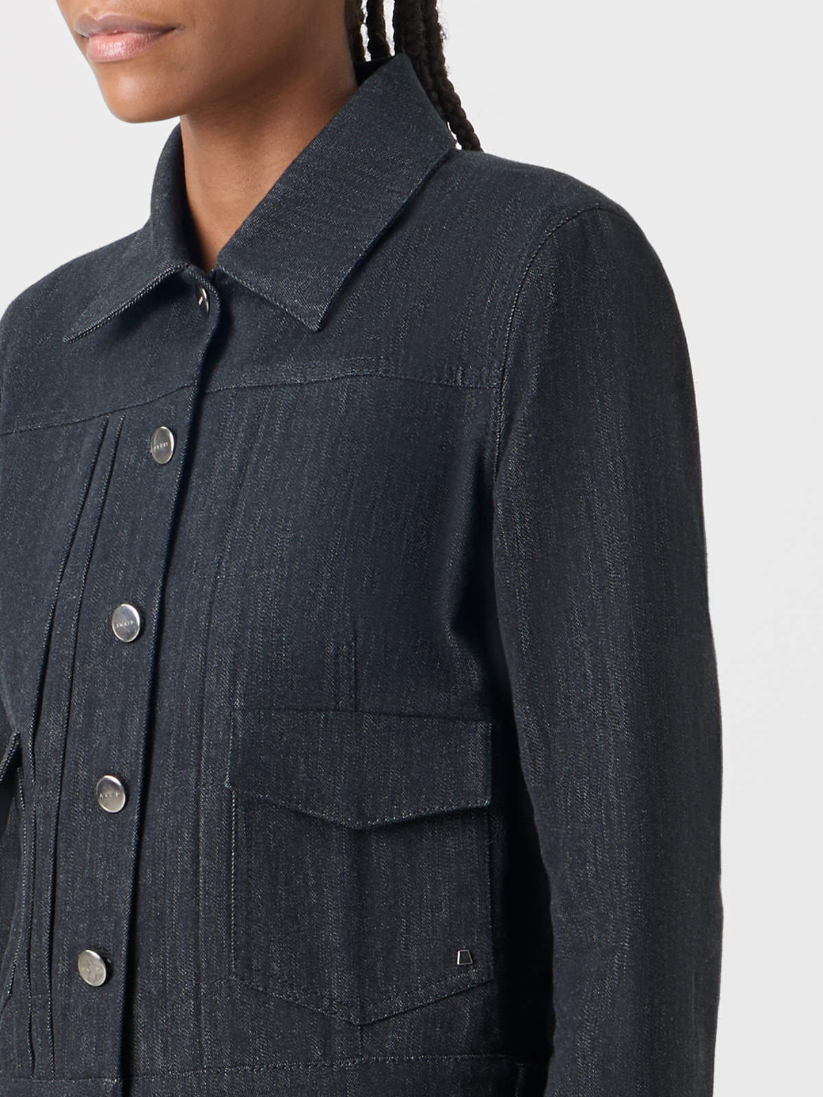 Designer Hilbert kurze Denim-Jacke aus Baumwolle mit aufgesetzten Taschen - Schwarz #editorial