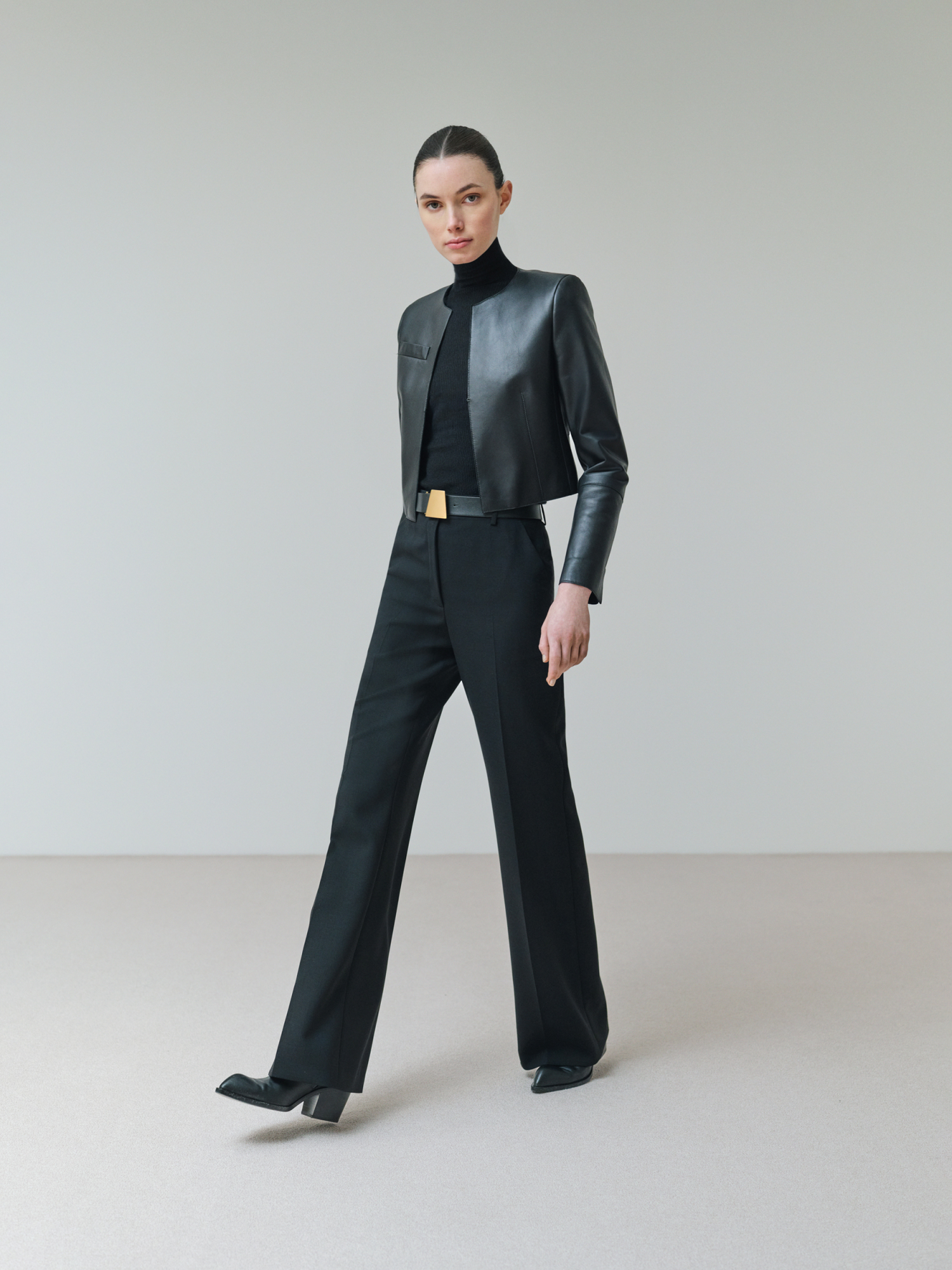 Designer Kurze Lederjacke - Schwarz 