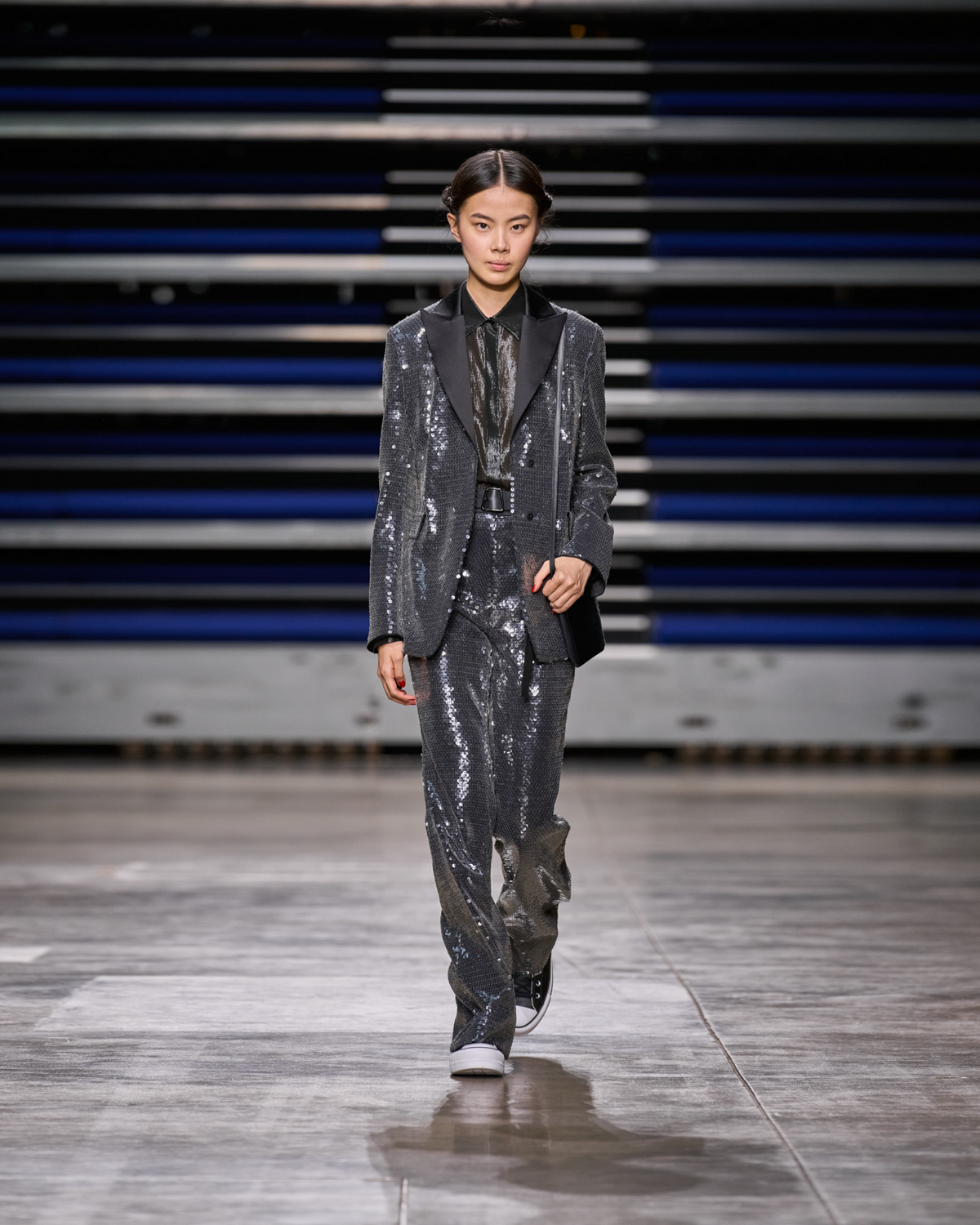 Designer Tunika-Bluse aus Seiden-Lurex-Mischung - Schwarz #editorial