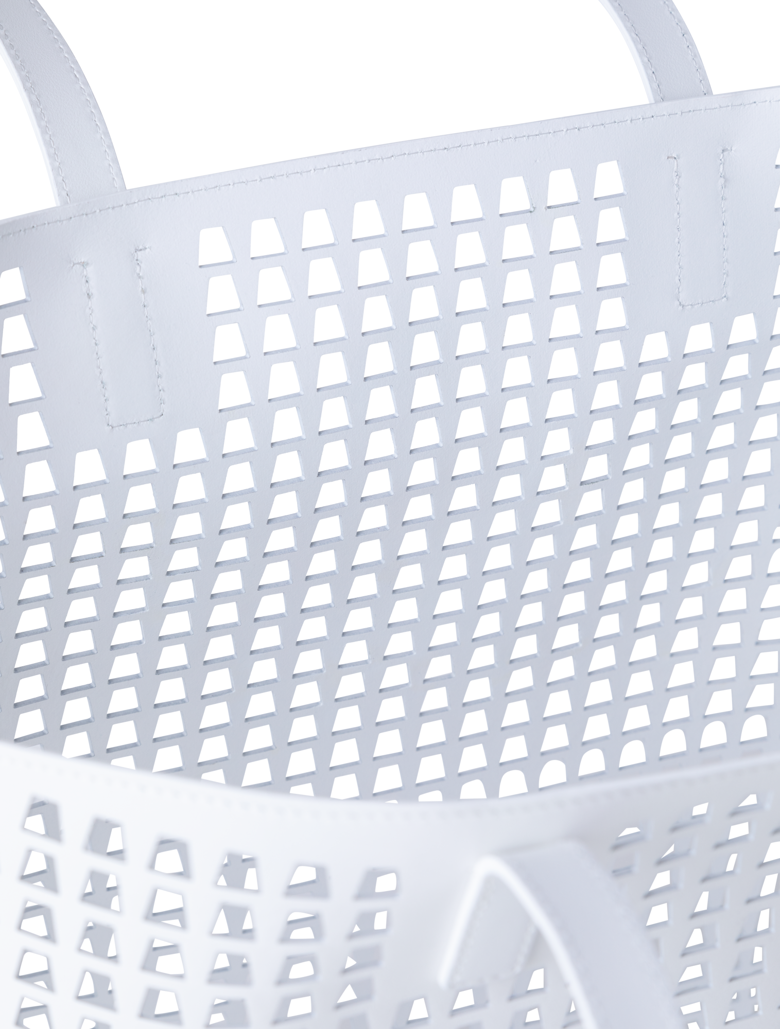 Designer Ai Medium Shoulder Tote - Weiss