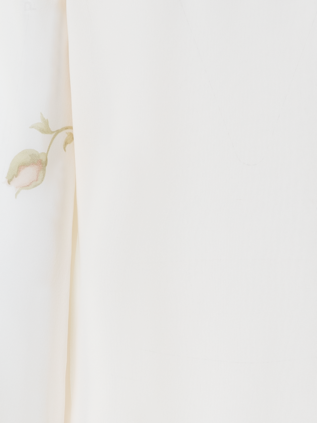 Designer Seidenbluse mit Schleife und Anemone Druck - Bunt - Ecru - Weiss