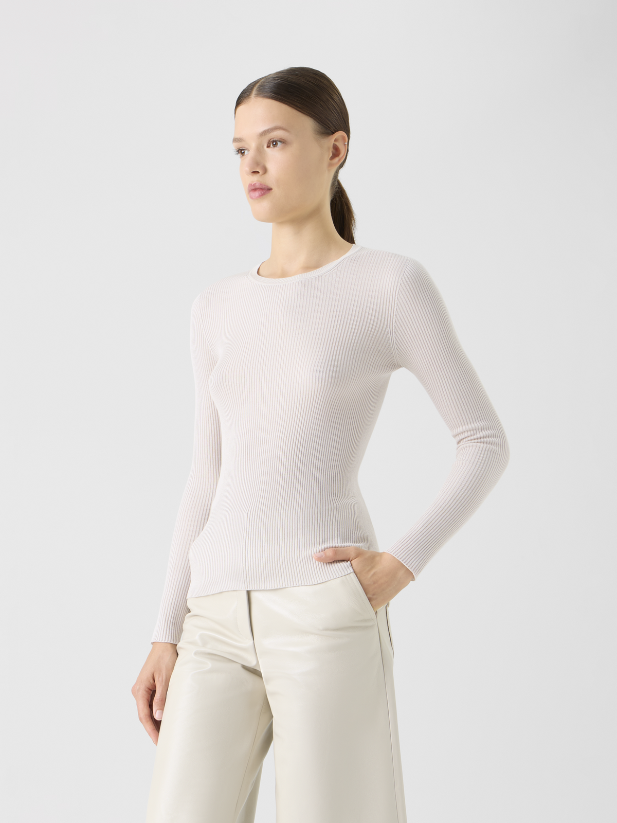 Designer Nahtloser Strickpullover aus Seide und Baumwolle - Beige #editorial