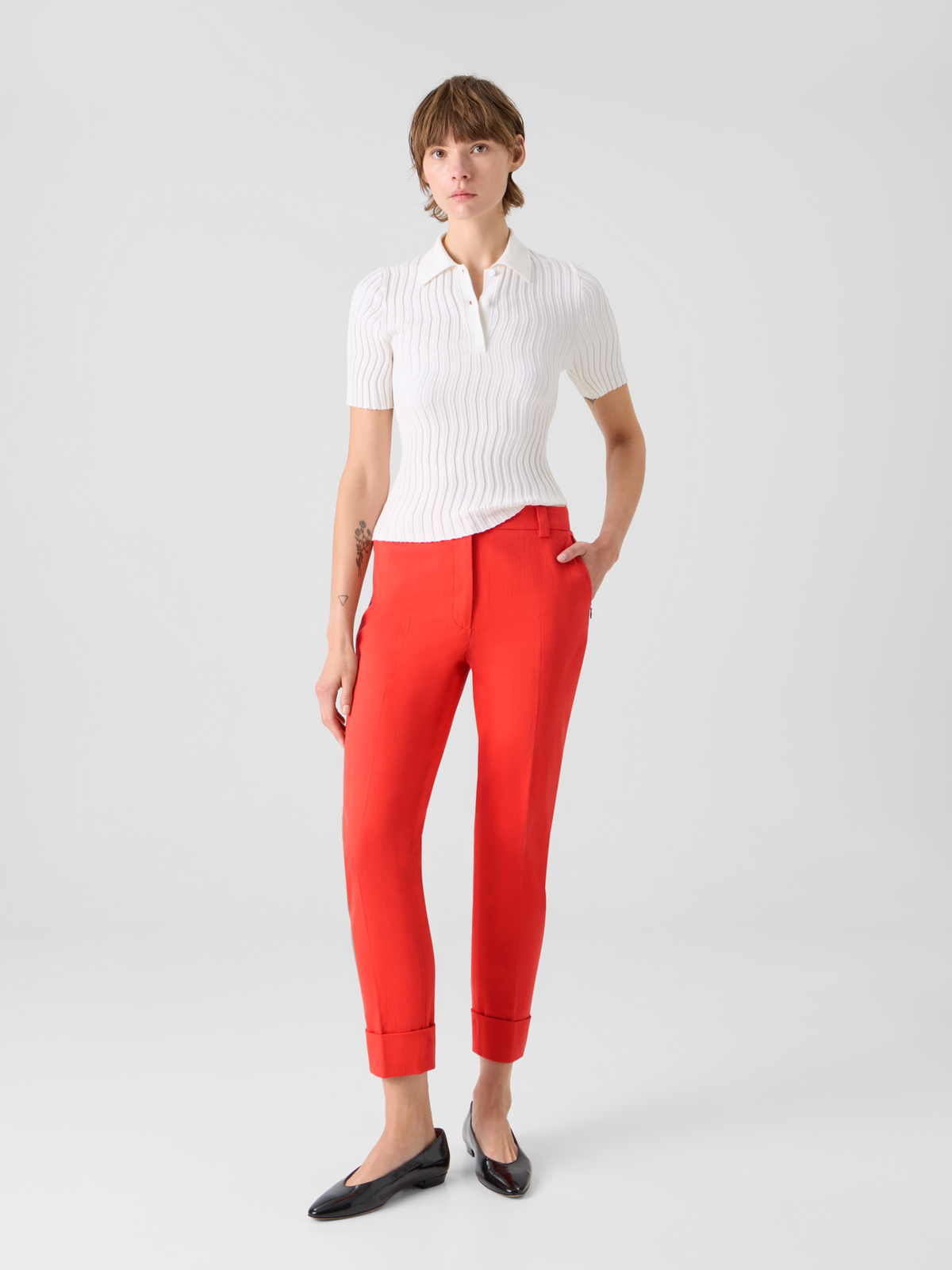 Designer Maxima tapered Hose aus Baumwolldenim - Rot #editorial