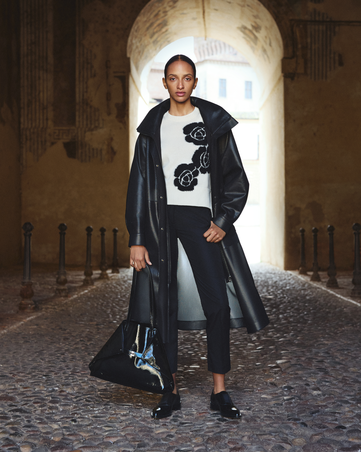 Designer Langer wasserabweisender Mantel mit Kapuze - Schwarz #editorial