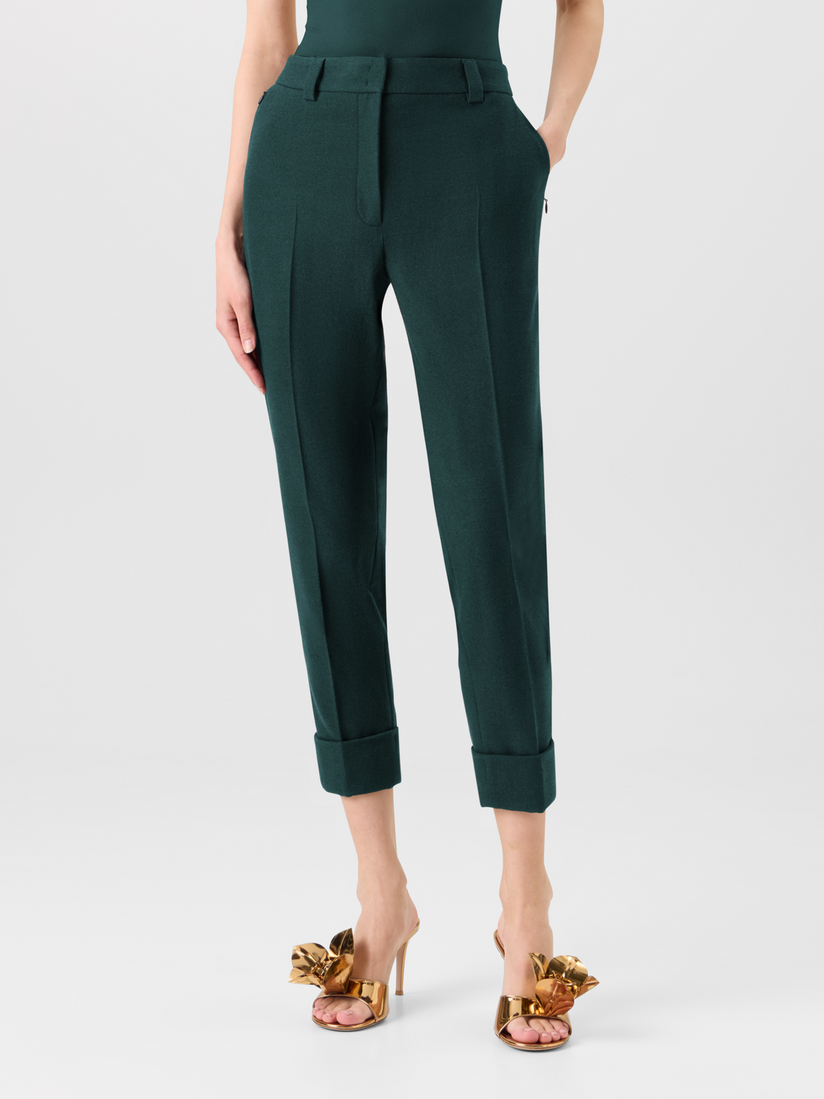 Designer Tapered Flanellhose mit Umschlag - Grün #editorial