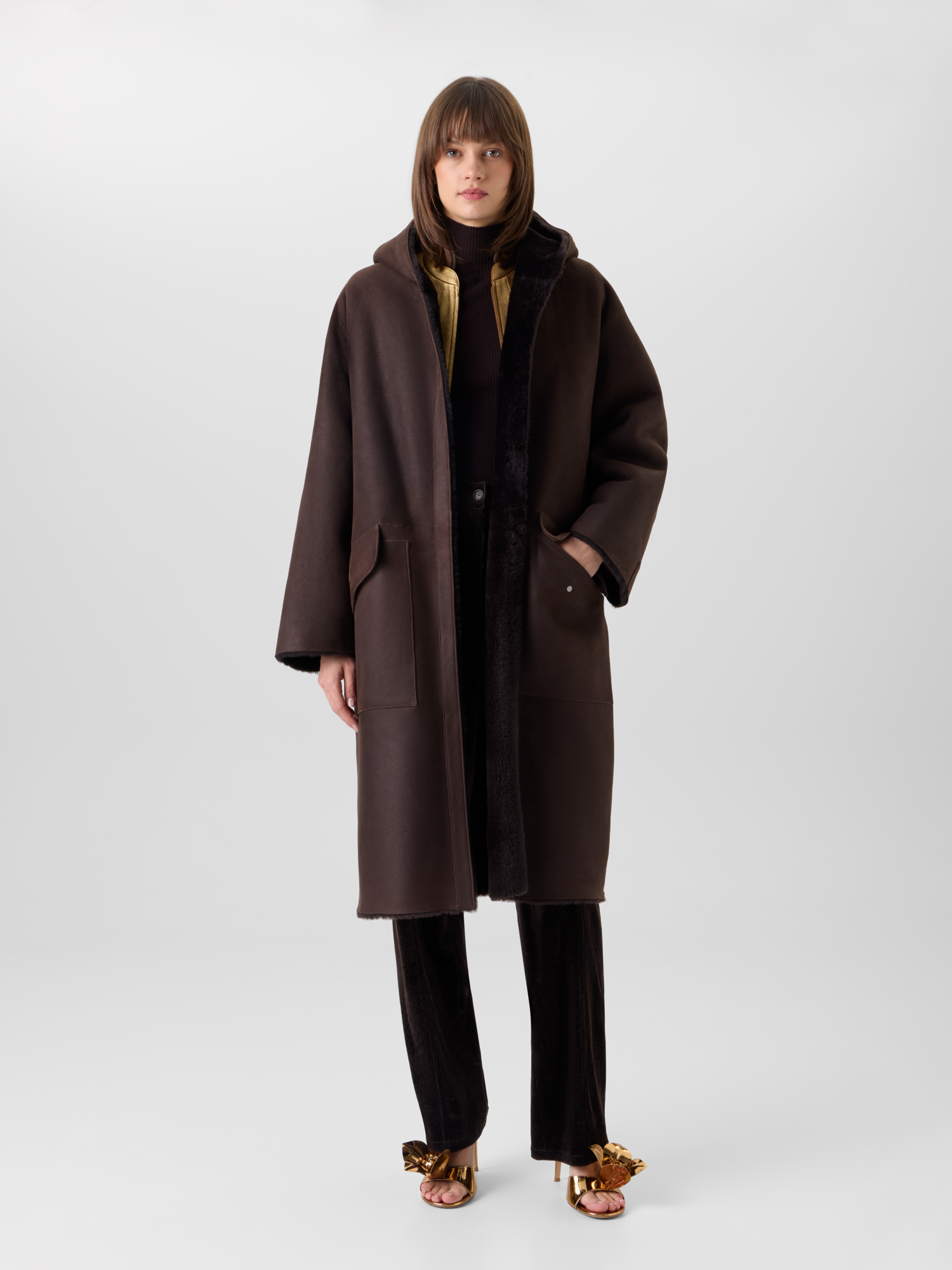 Designer Wendbarer Oversize-Shearling-Mantel mit Kapuze - Braun 
