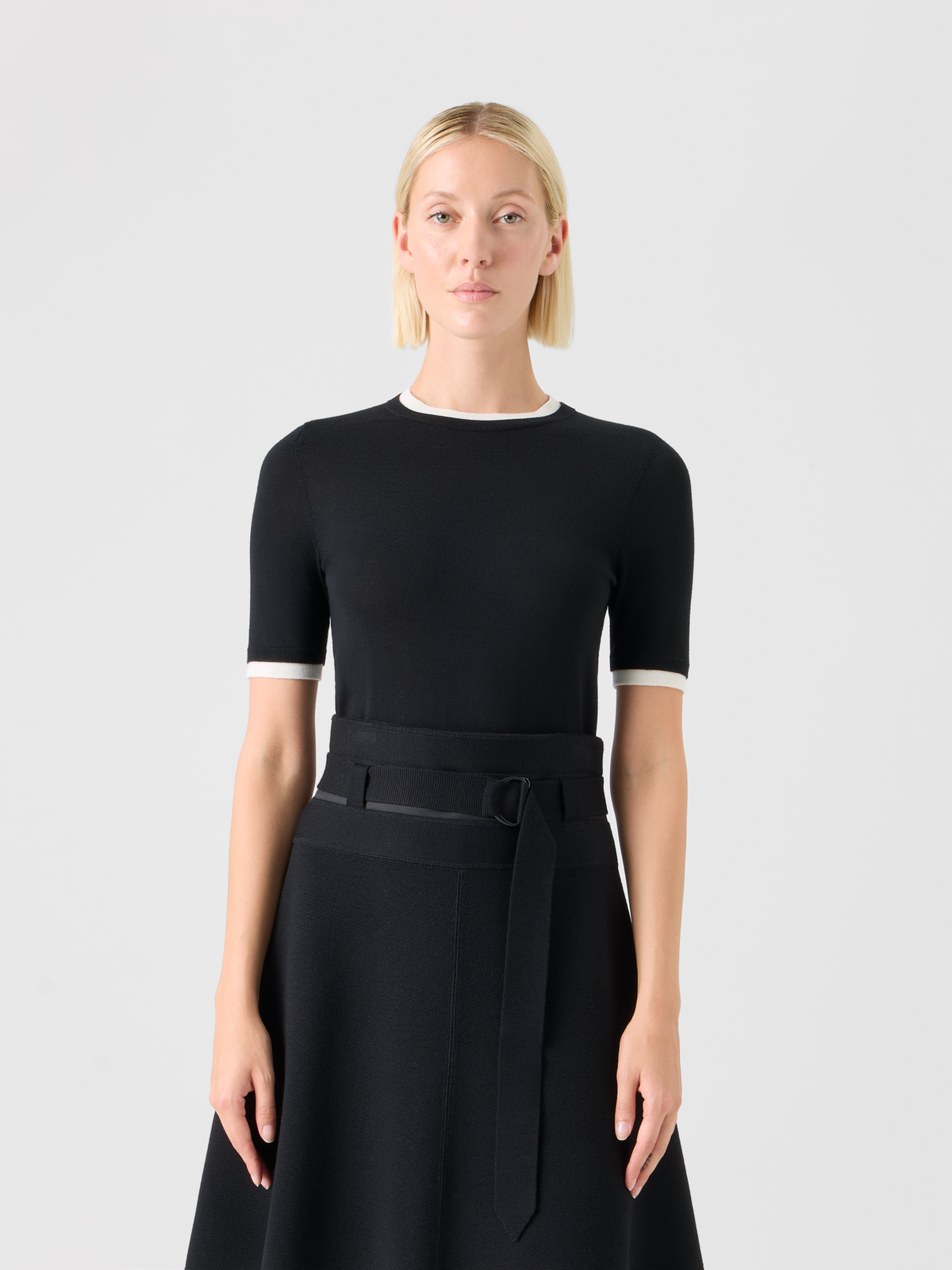 Designer Mehrlagiger Trompe-l’œil-Wollpullover - Schwarz - Ecru #editorial