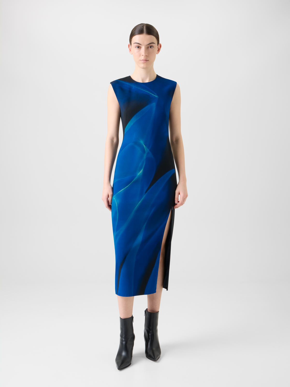 Designer Woll Etui Kleid in Cyanotype Print - Blau - Bunt #editorial