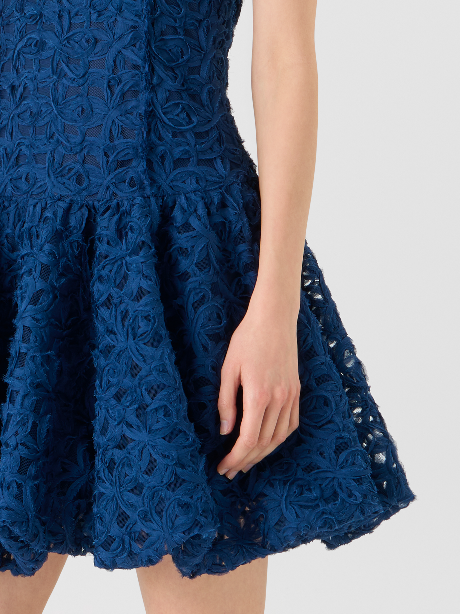 Designer Volant-Minikleid aus 3D-Scribble-Tüll - Dunkelblau