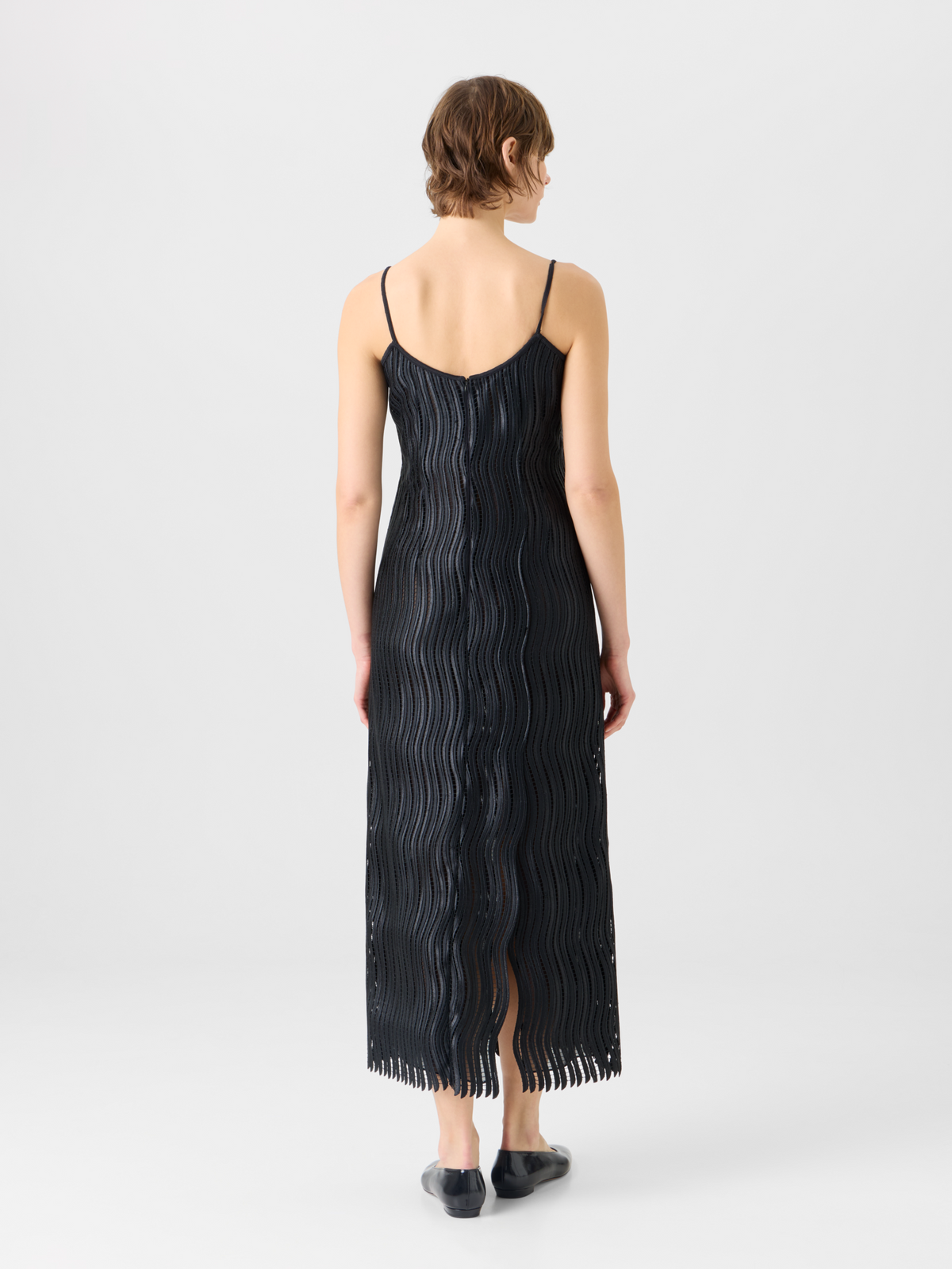 Designer Träger-Midikleid aus Wave-Guipure - Schwarz #editorial