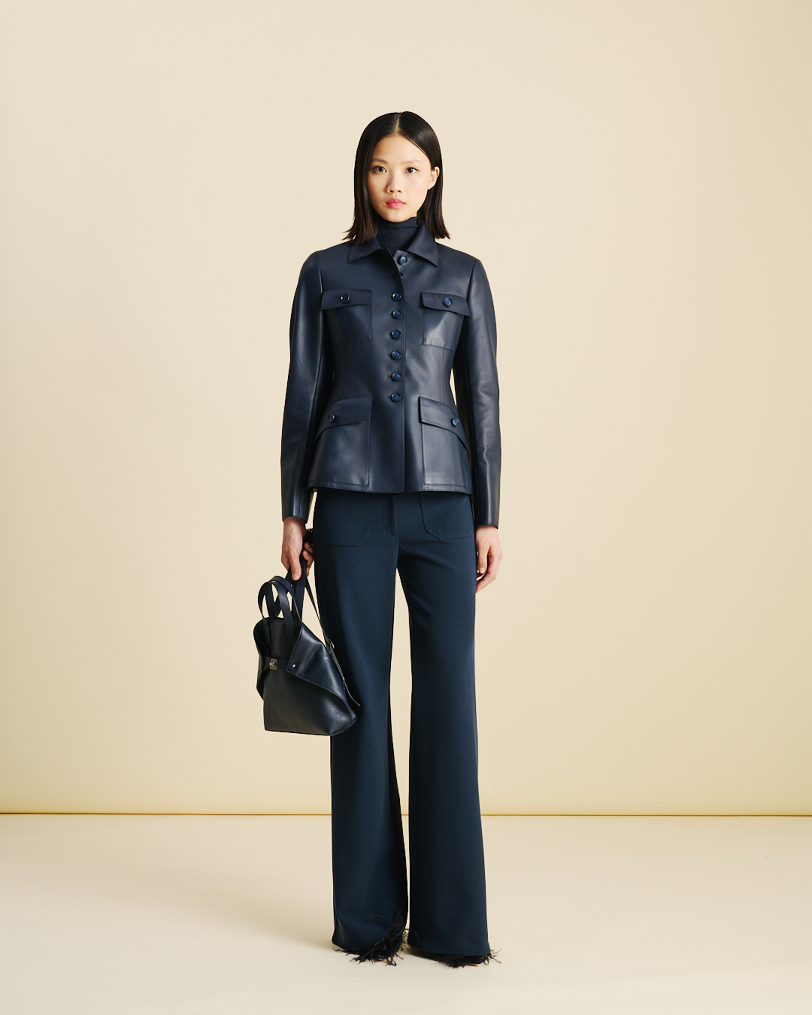 Designer Taillierte Leder Jacke mit aufgesetzten Taschen - Dunkelblau - Blau 