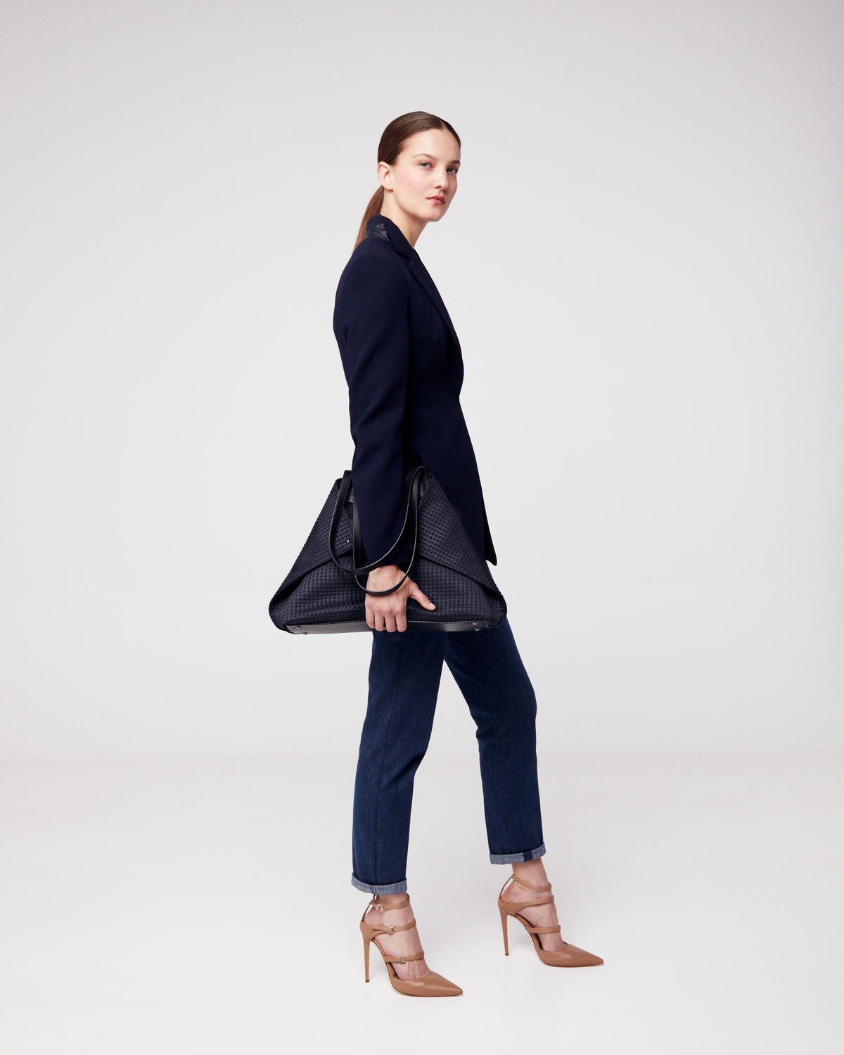 Designer Slim Hose aus Baumwoll-Denim-Stretch - Dunkelblau - Blau #editorial