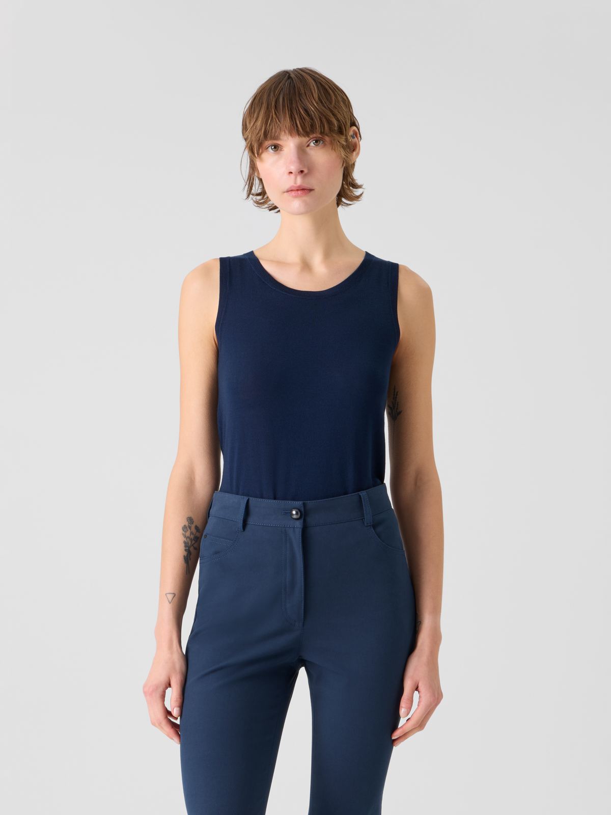 Designer Leichtes Merinowolle-Strick-Top mit U-Boot-Ausschnitt - Dunkelblau - Blau #editorial