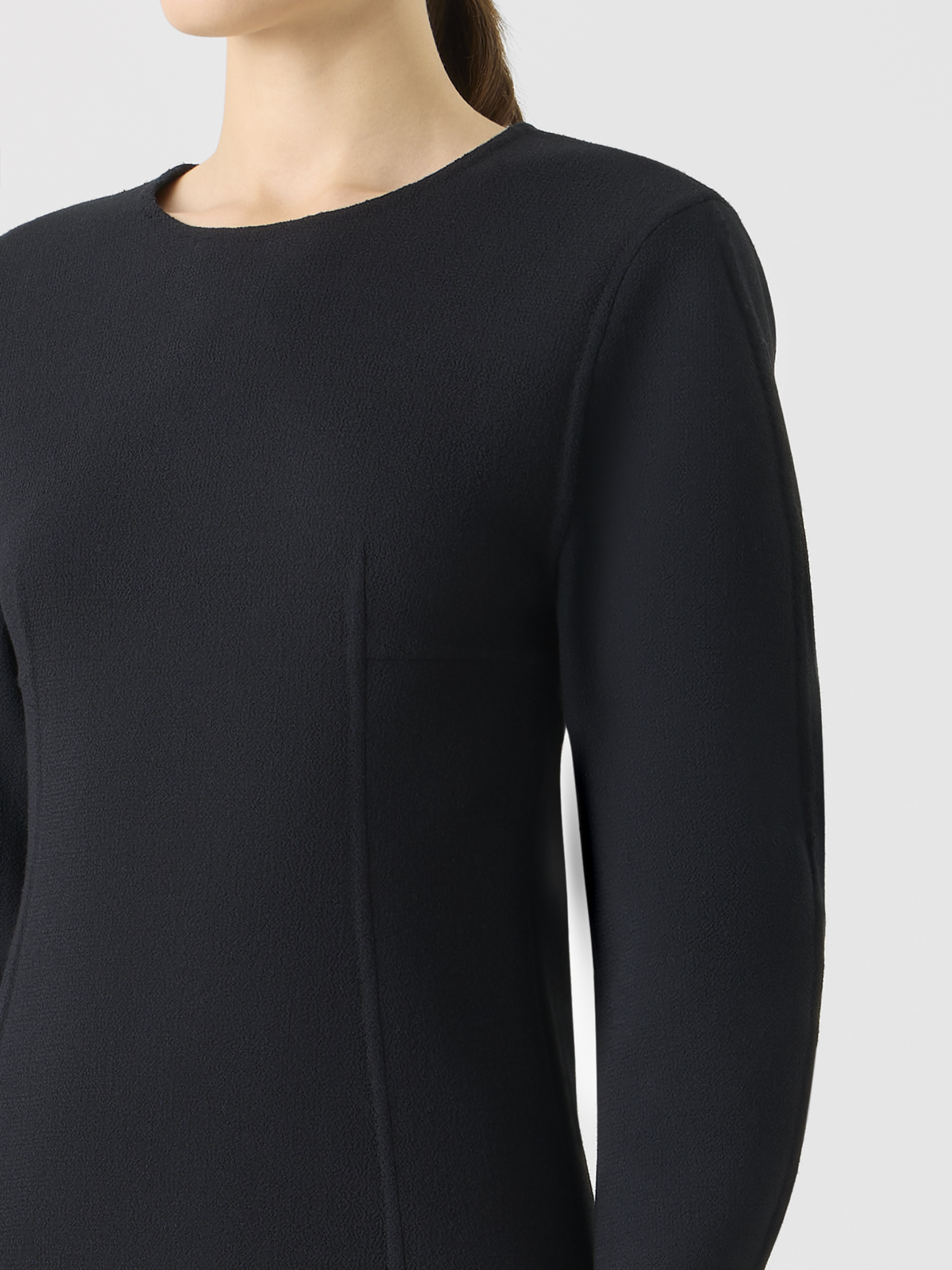 Designer Kurzes Etuikleid aus Woll-Crêpe Doubleface - Schwarz #editorial