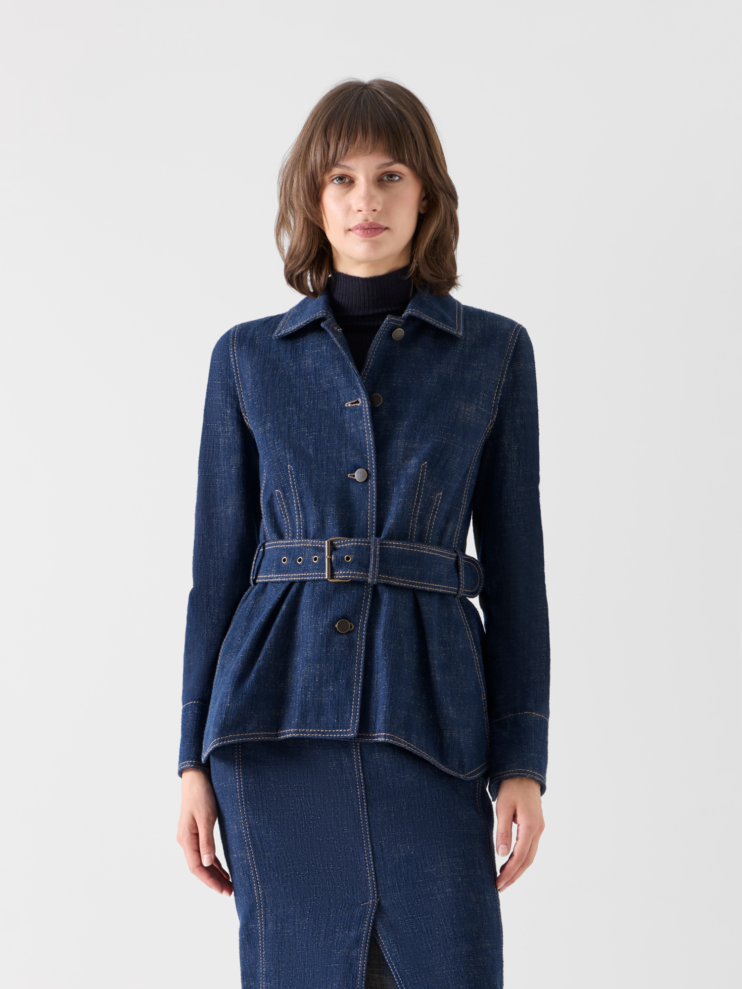 Designer Gegürtete Jacke aus Winter-Denim - Dunkelblau 