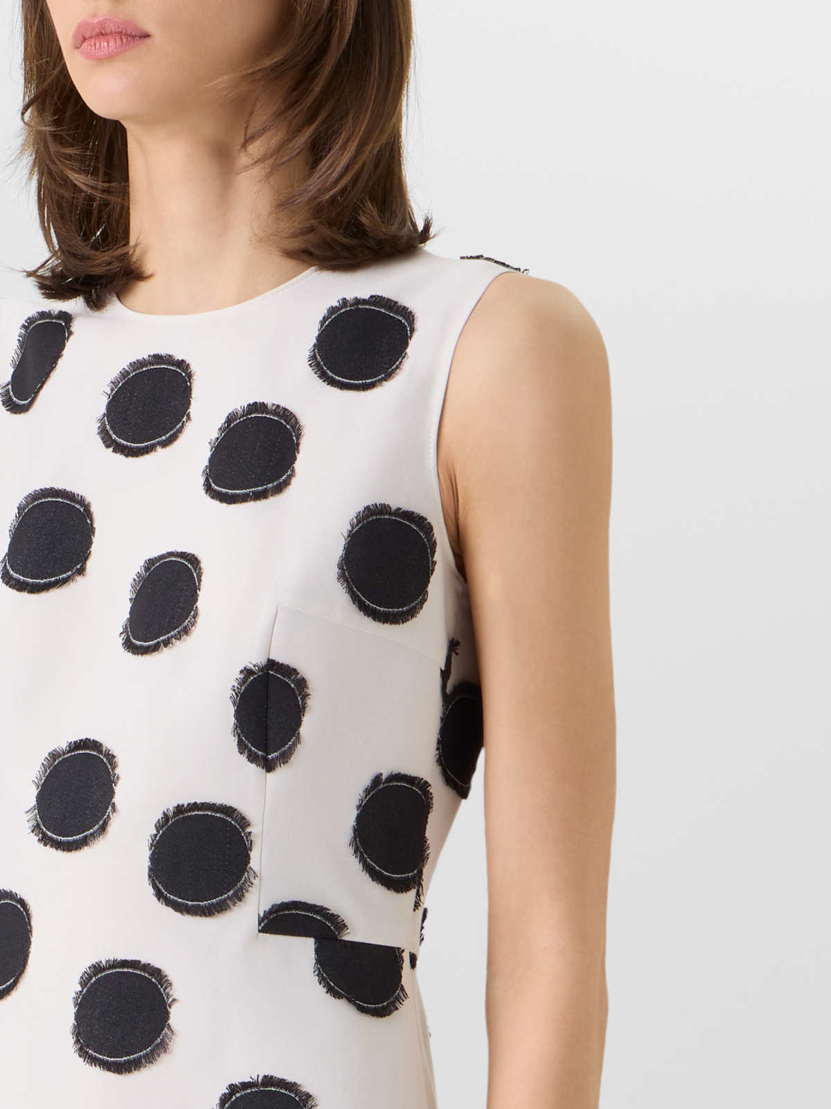 Designer Ärmelloses Midikleid aus fransigem Punkte-Jacquard - Weiss #editorial