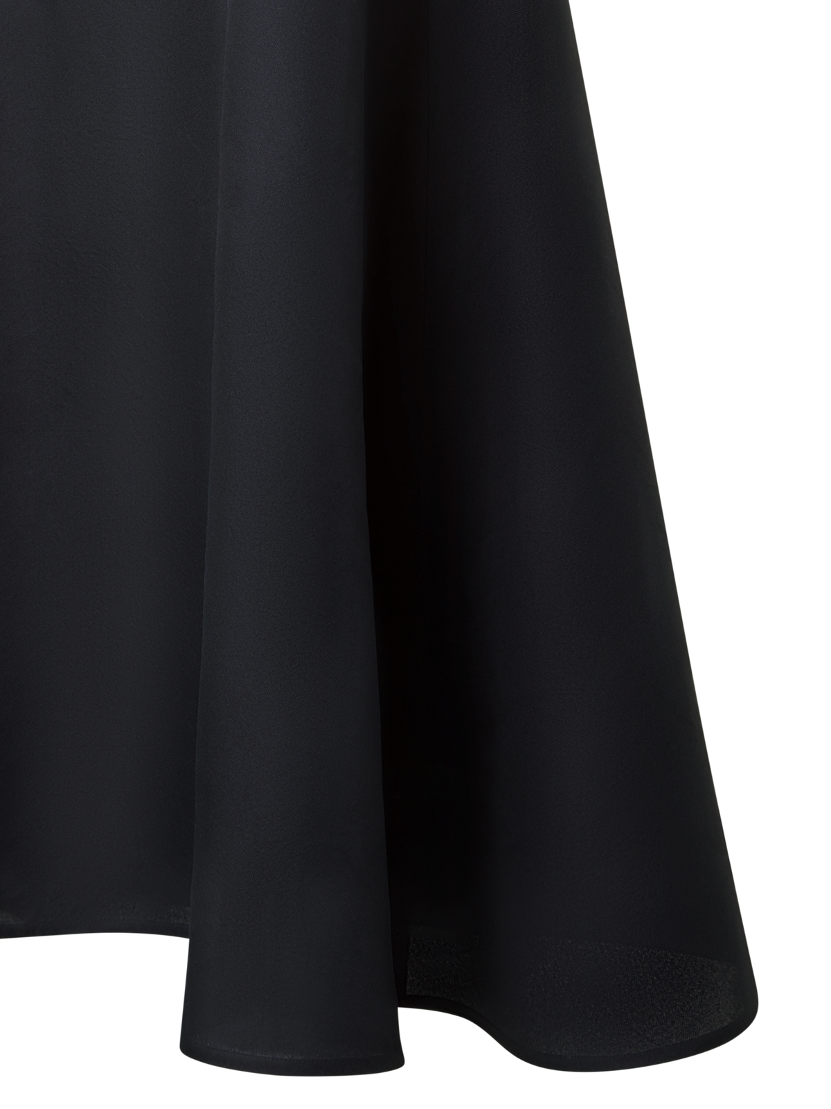 Designer Abendkleid aus Seide mit Organza-Anemone - Schwarz