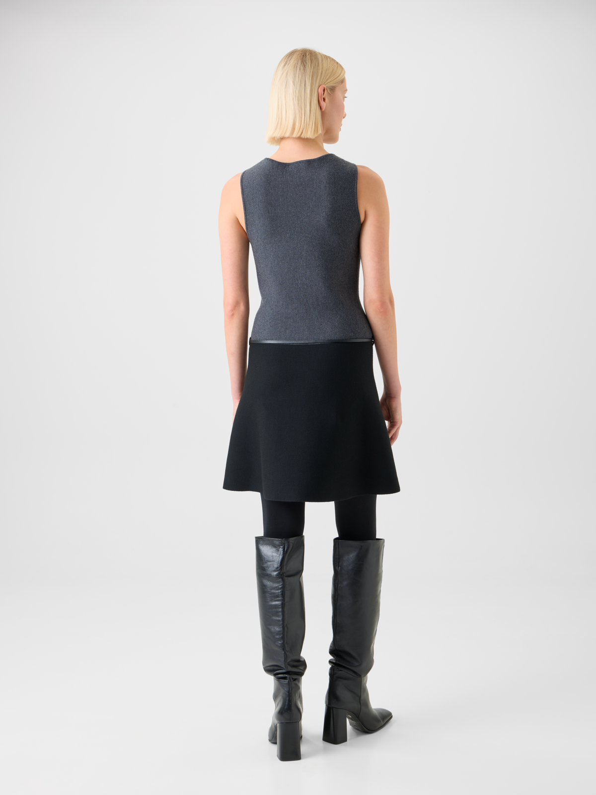 Designer A-Linie Milano Wolle Strickkleid mit Gürtel - Schwarz - Grau - Bunt #editorial