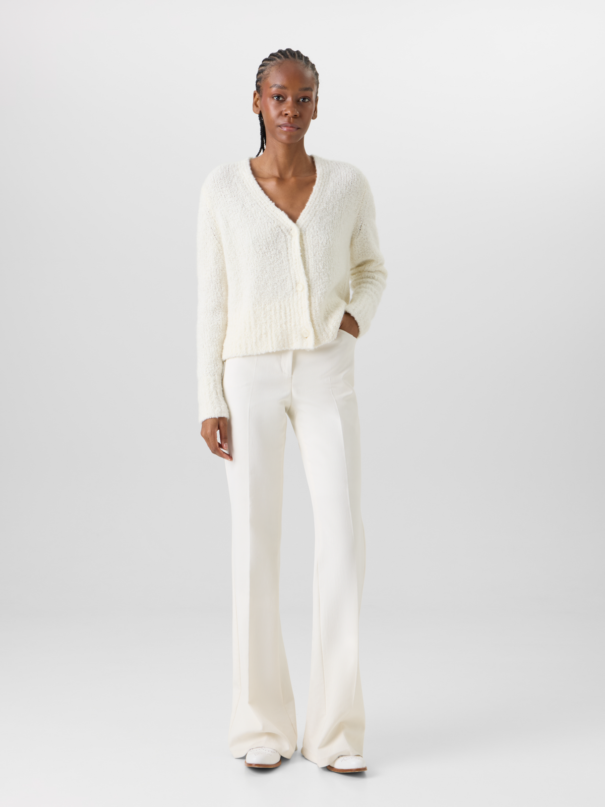 Designer Kurze Strickjacke aus Kaschmir-Seide-Bouclé - Ecru #editorial