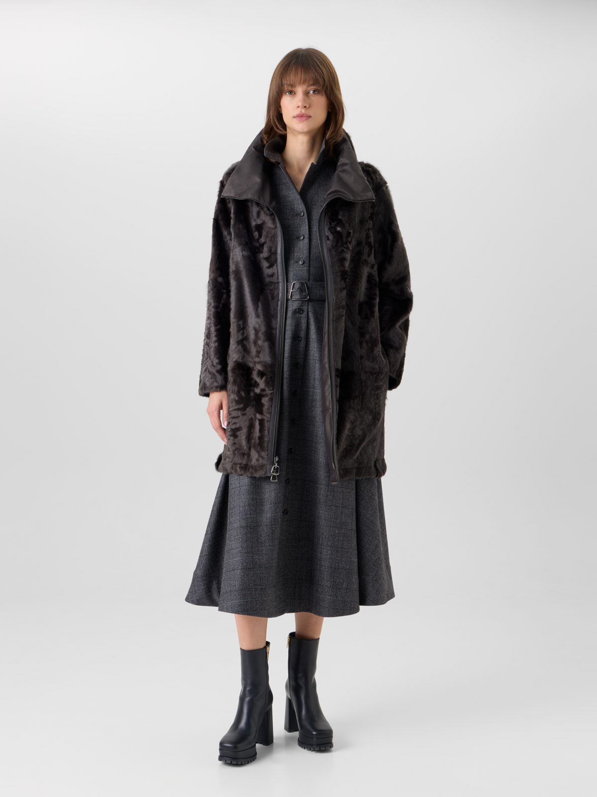 Designer Lamm-Shearling-Parka wendbar zu Seide - Grau 
