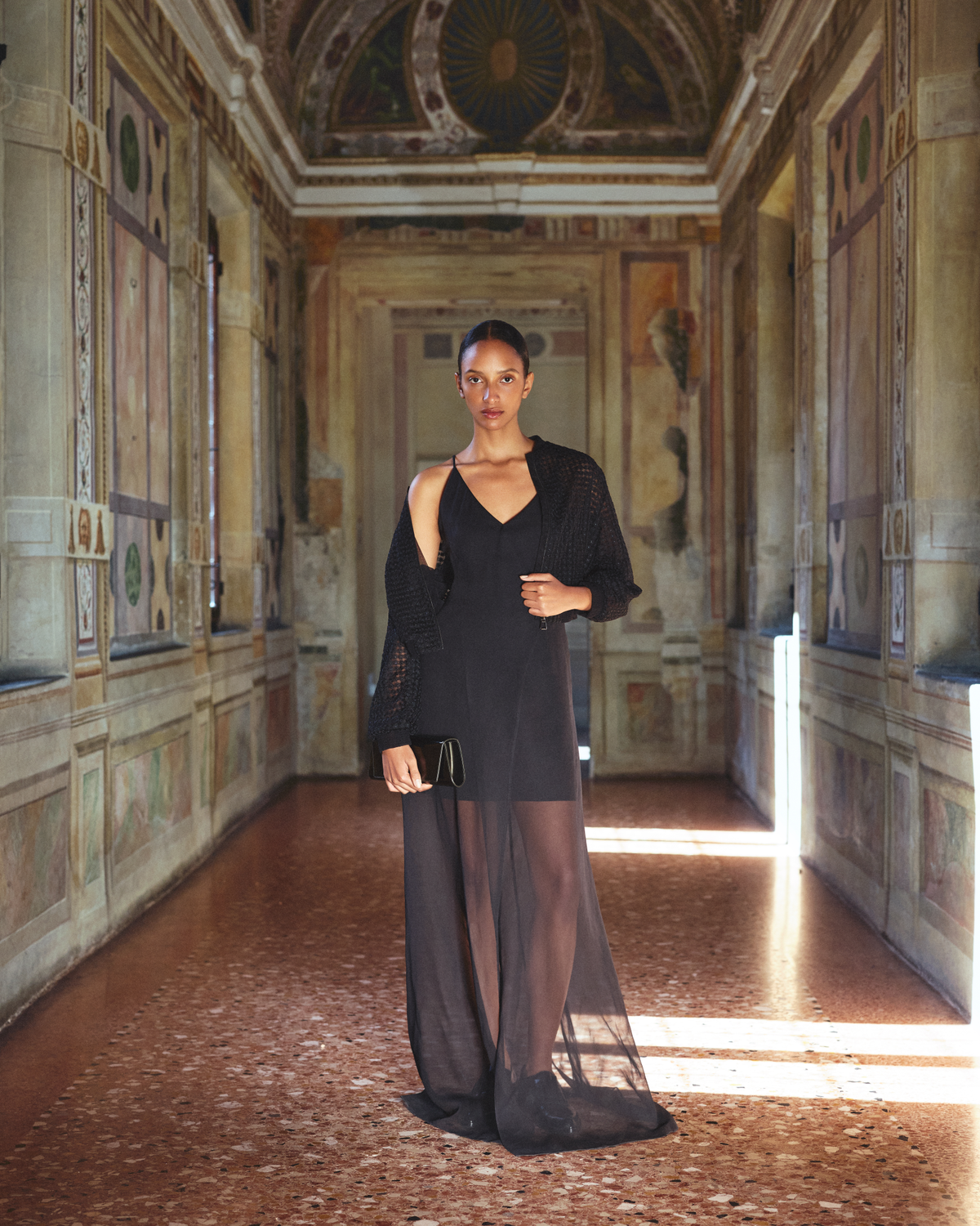 Designer Anouk Small Trapezoid Clutch - Schwarz - Grau #editorial