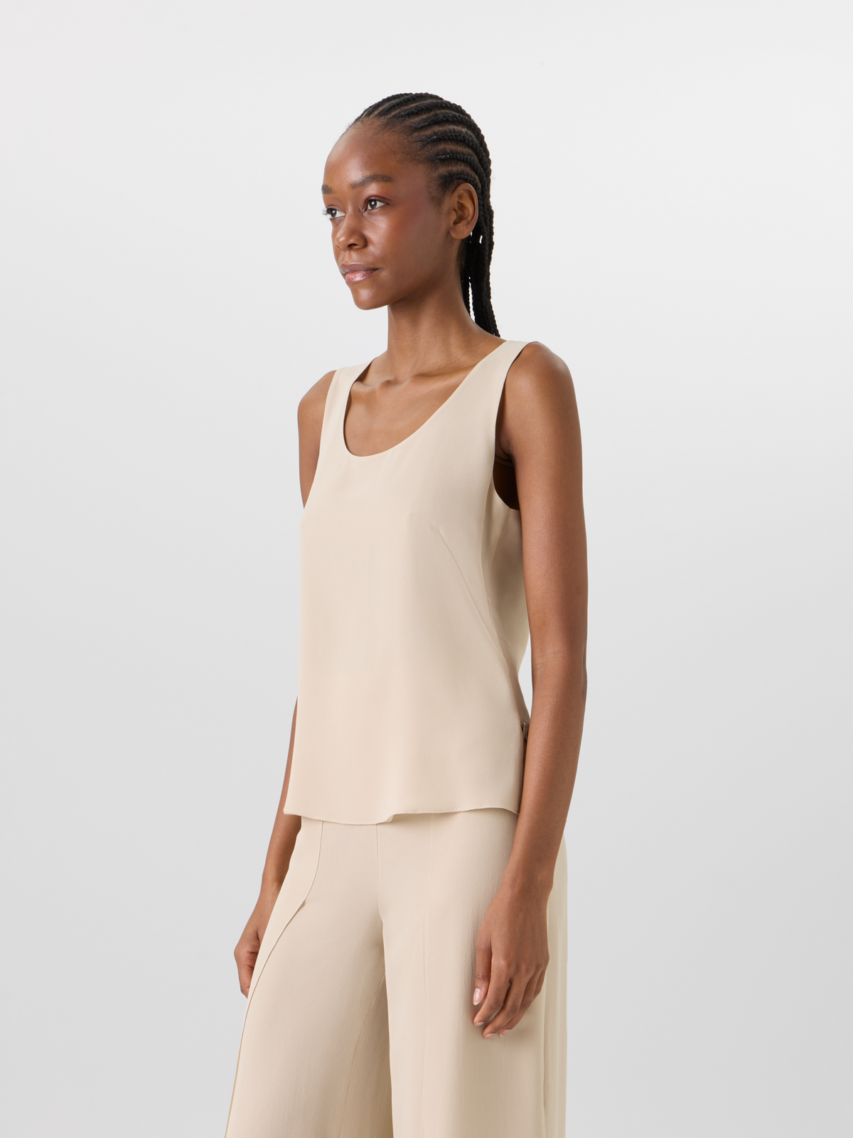 Designer Ärmelloses Top aus Seidengeorgette - Beige #editorial