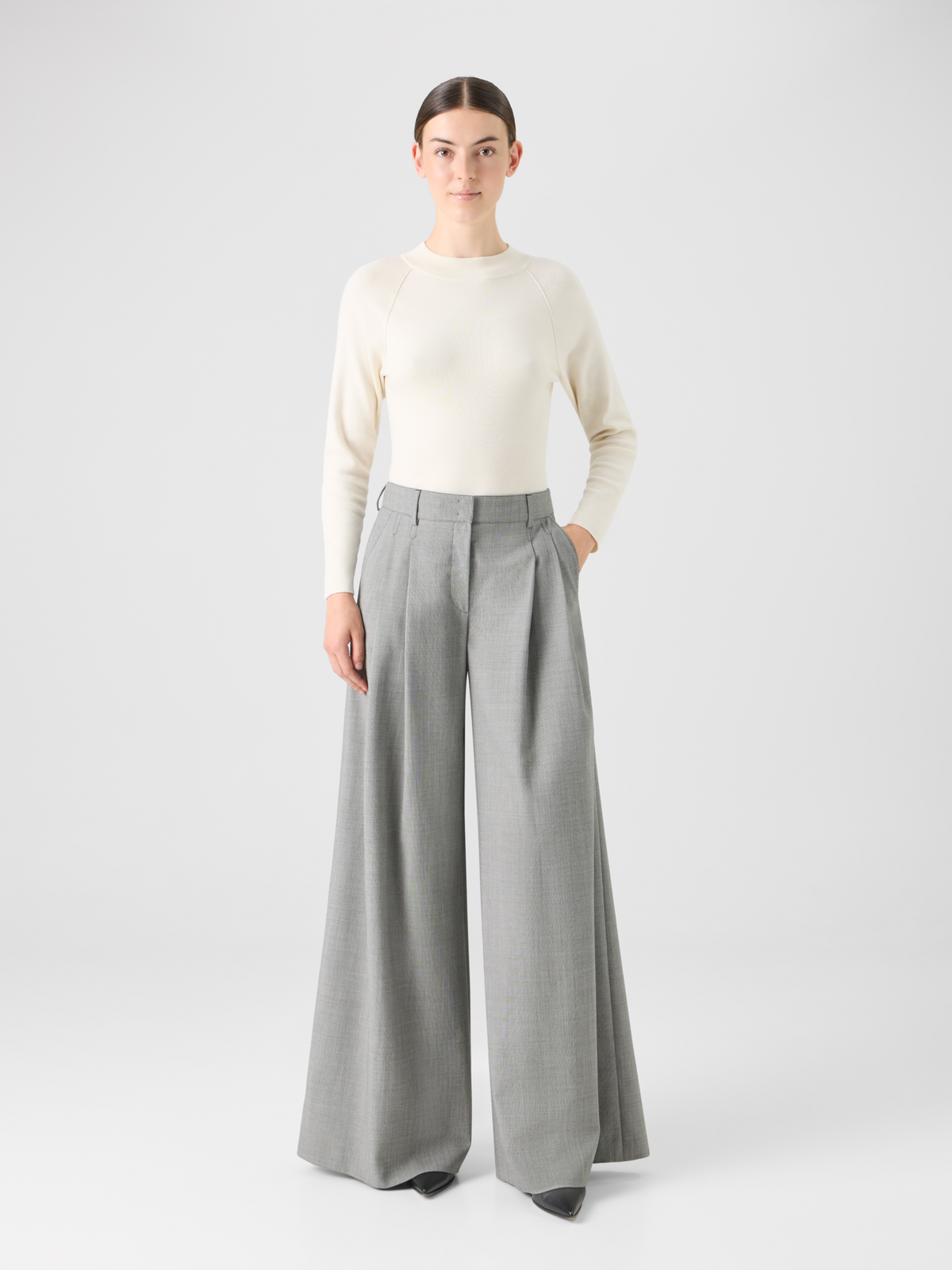 Designer Taillierter Kaschmir-Seiden-Strickpullover - Ecru #editorial