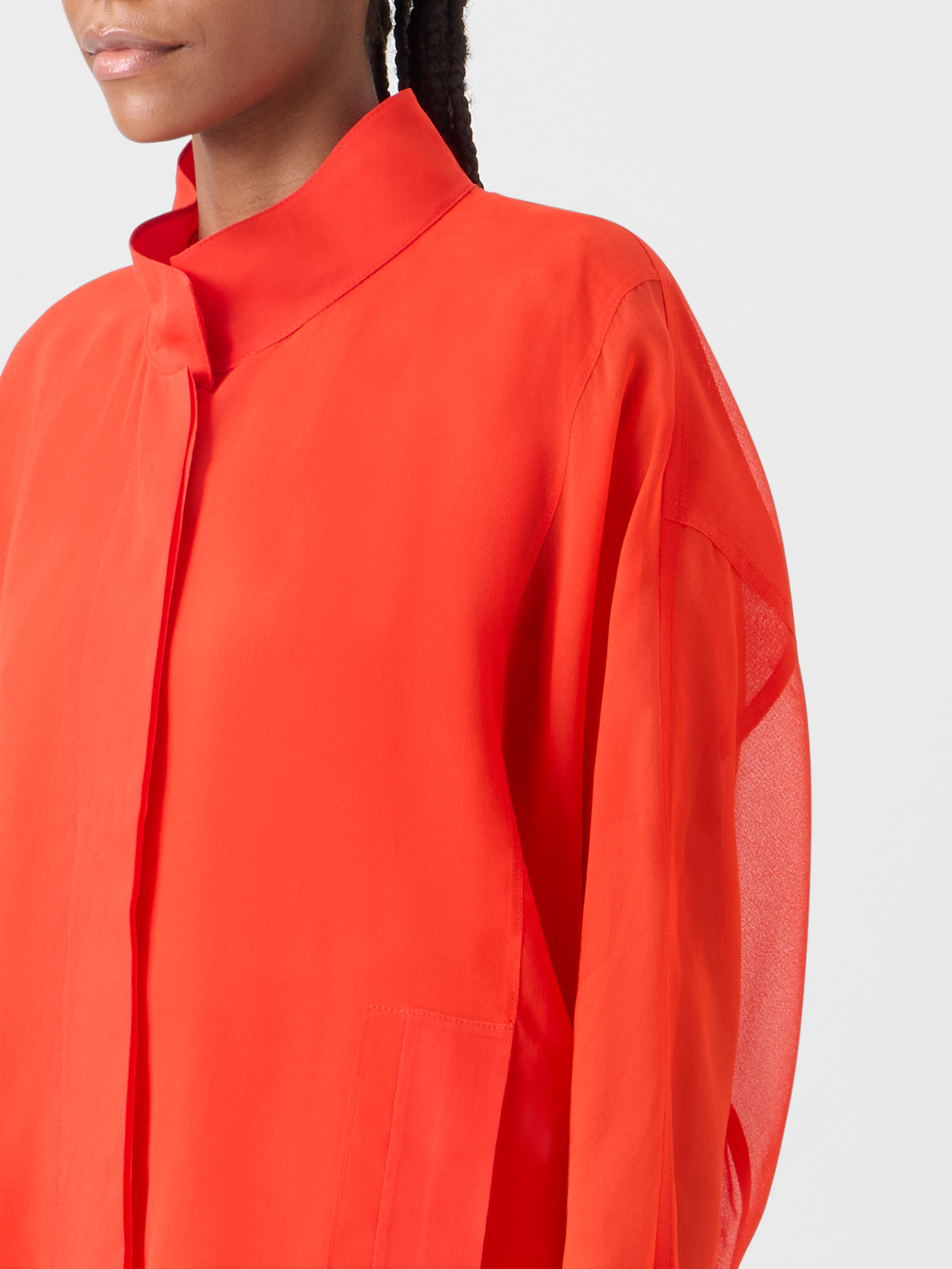 Designer Huma Oversize-Parkajacke aus Seidenorganza - Rot #editorial