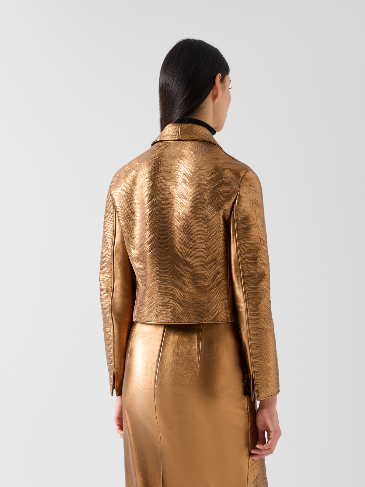 Designer Kurze Lamé-Lederjacke mit Streifenstickerei - Gold 