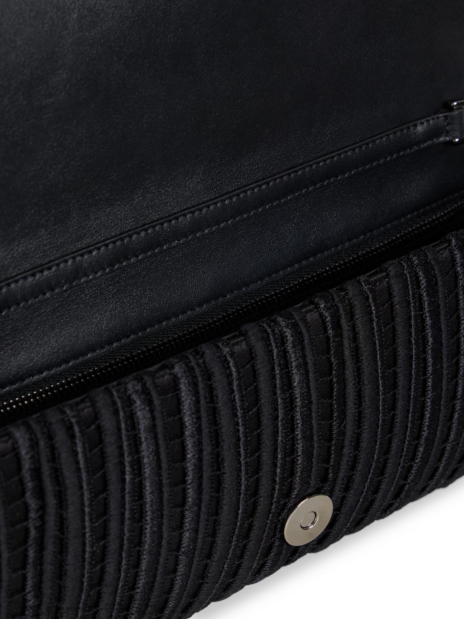 Designer Anouk Small Trapezoid Clutch - Schwarz