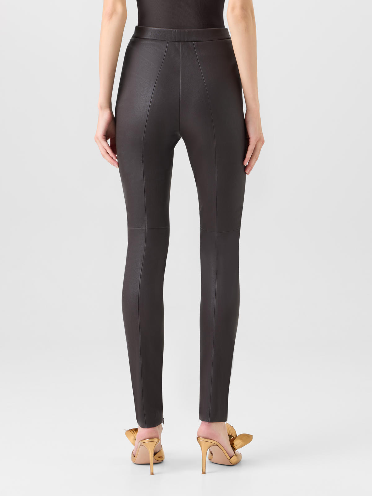 Designer Schmale Hose aus Stretch-Leder - Braun 