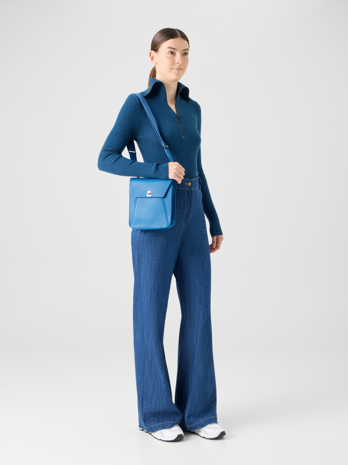 Designer Cooper Wide Leg Hose aus Stretch-Baumwolldenim - Dunkelblau - Blau #editorial