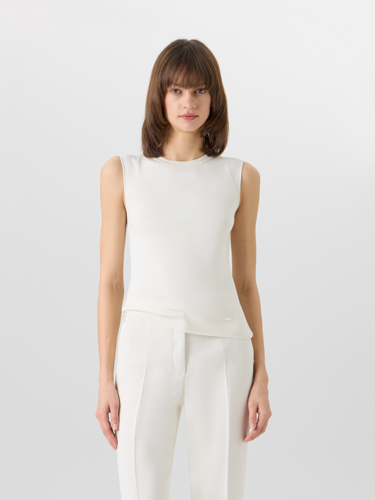 Designer Ärmelloses Stricktop aus Stretch-Seide - Ecru #editorial
