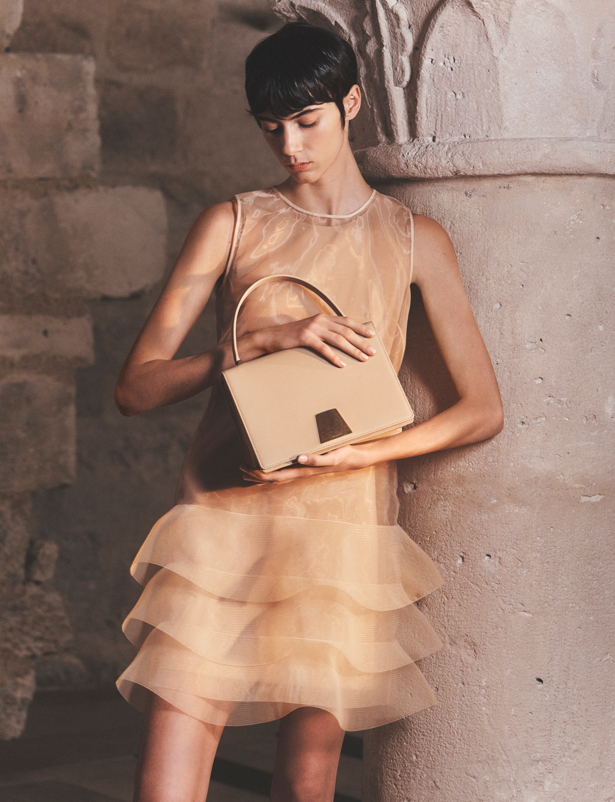 Designer Organza-Minikleid mit Wellen - Beige #editorial