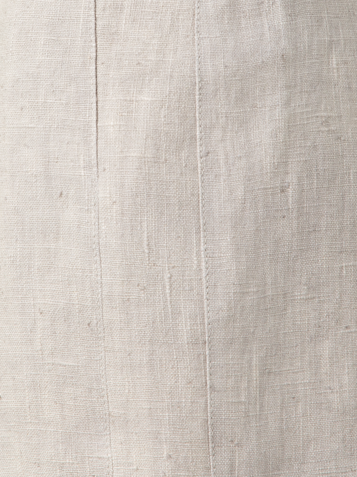 Designer Shorts aus naturbelassenem Leinen - Beige