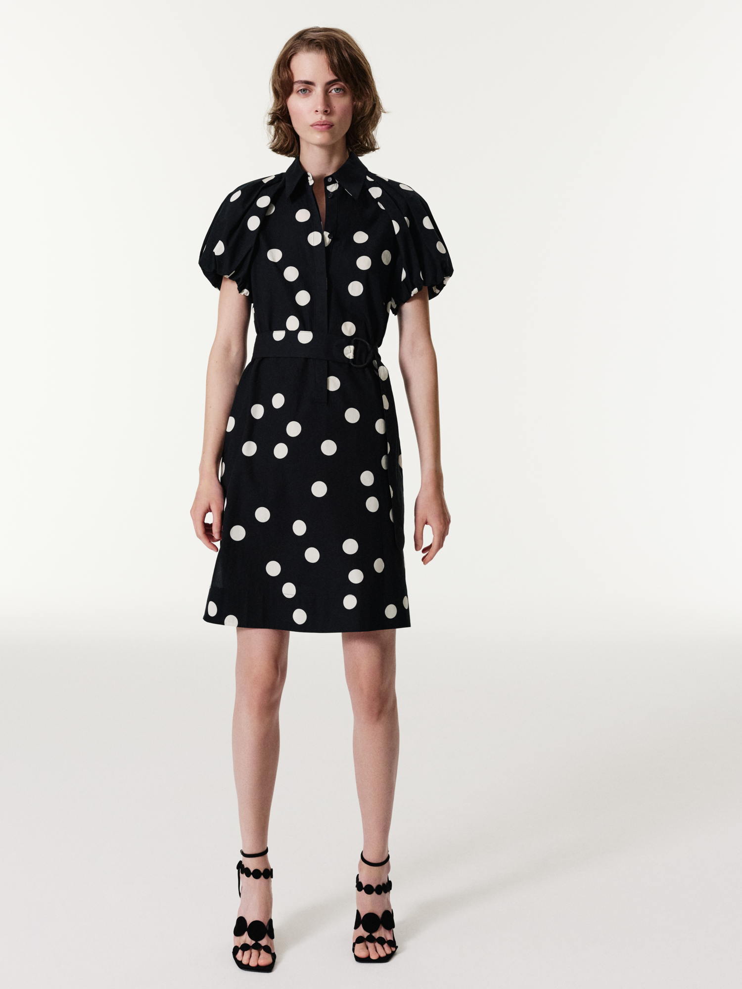 Designer Baumwoll-Hemdblusenkleid mit Puffärmeln und Polka-Dots - Schwarz 