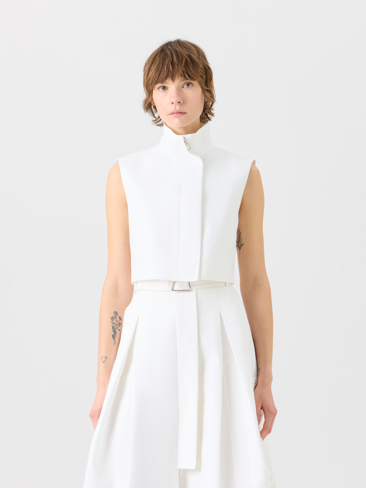 Designer Hester strukturierte kurze Weste aus Baumwoll-Doubleface - Ecru #editorial