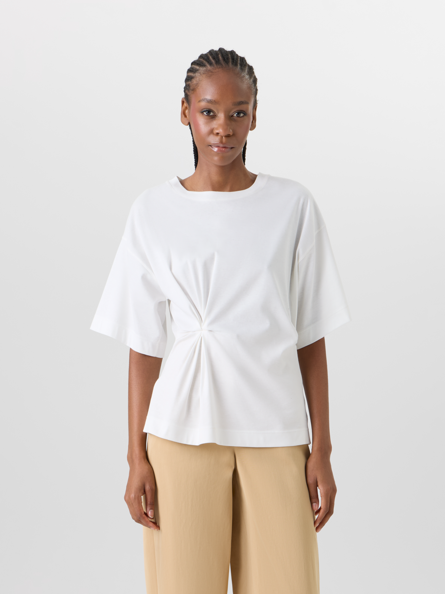 Designer Kurzärmeliges T-Shirt mit Punto Dot Applikation - Weiss 