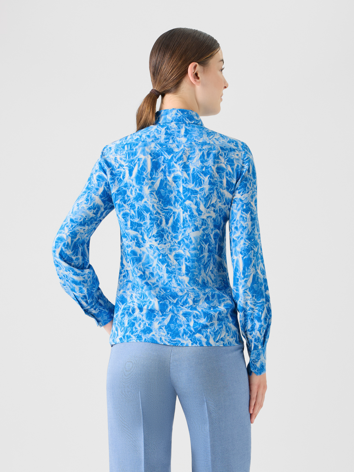 Designer Tunika-Bluse aus Seidenkrepp mit Whitecaps-Print - Dunkelblau - Ecru #editorial
