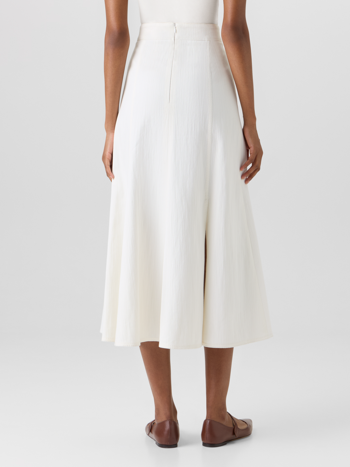 Designer Ausgestellter Midirock aus Baumwoll-Stretch-Denim - Weiss #editorial