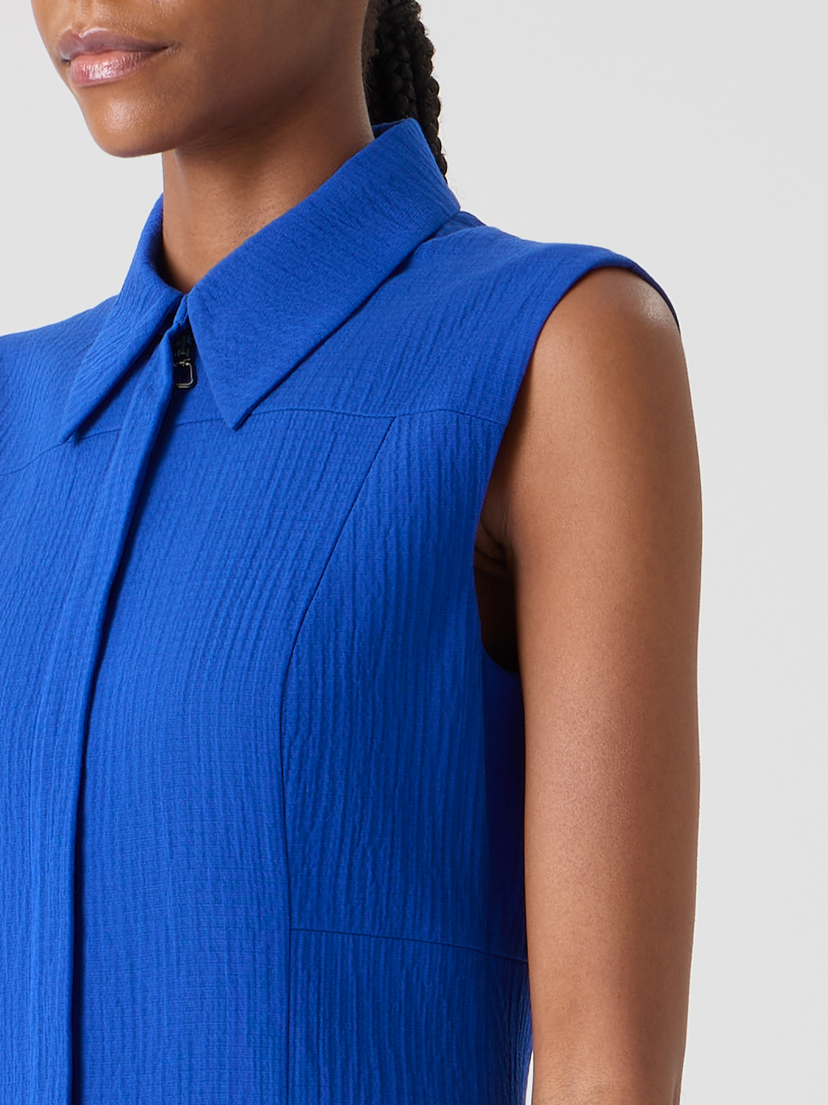 Designer Midi-Hemdblusenkleid aus strukturierter Baumwollseide - Blau #editorial