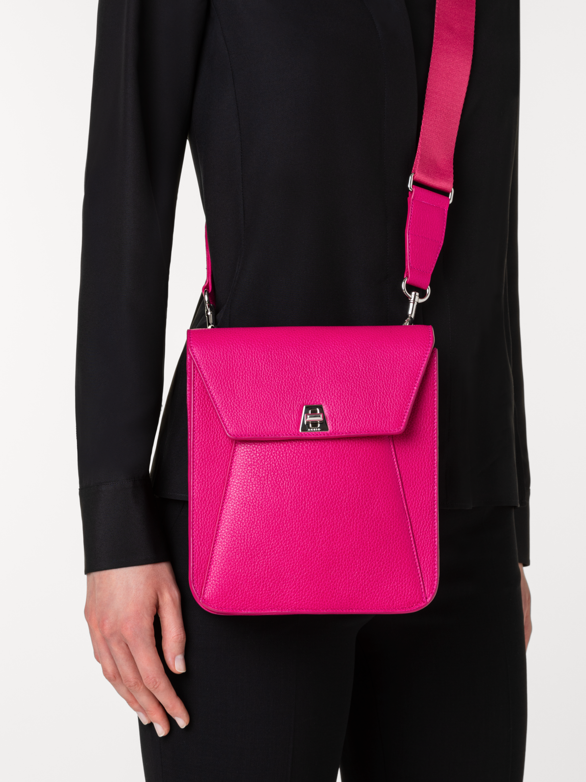 Designer Anouk Little Messenger Bag - Rosa #editorial