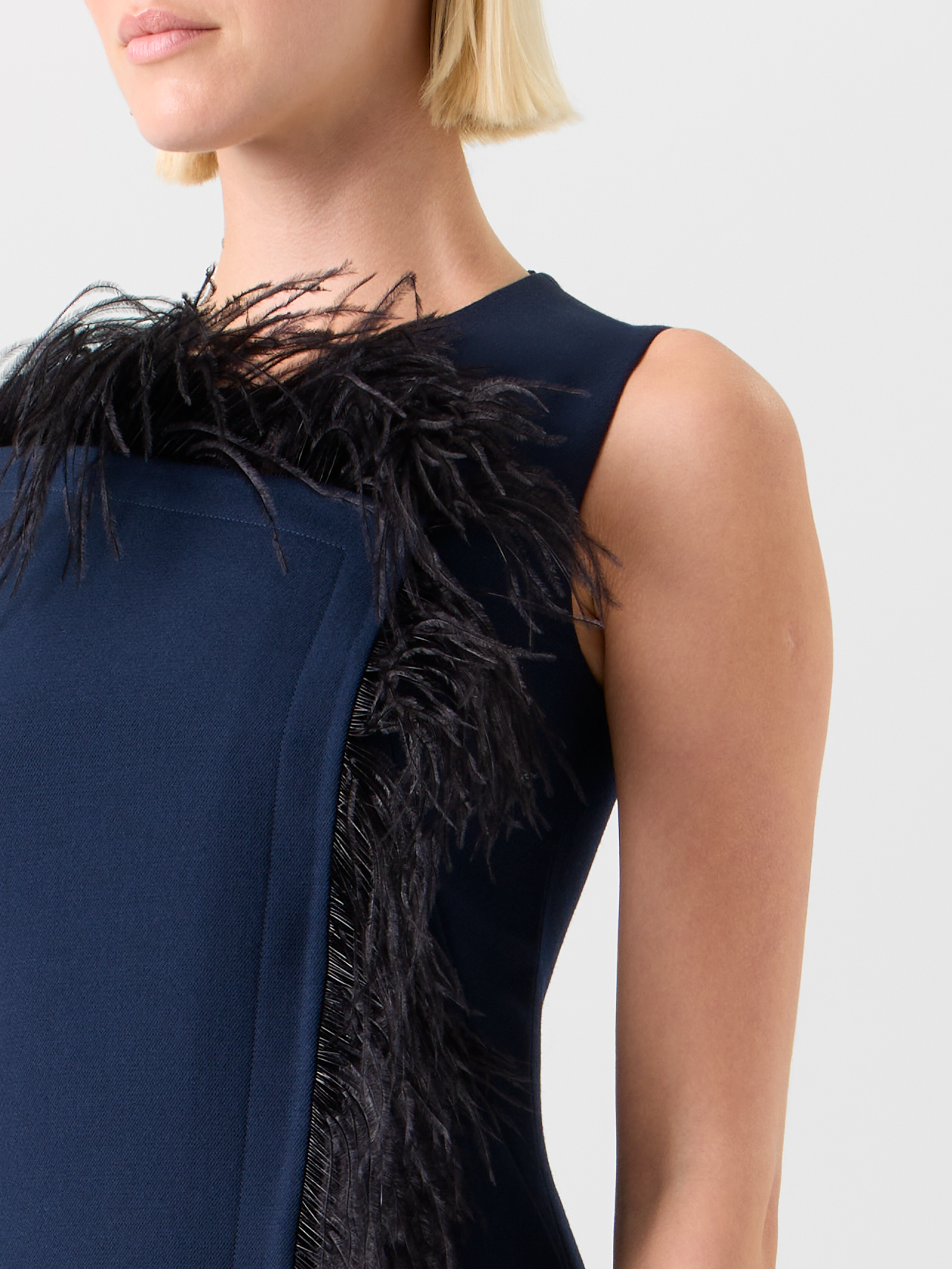 Designer Asymmetrisches Midikleid mit Federbesatz - Dunkelblau - Blau - Bunt 