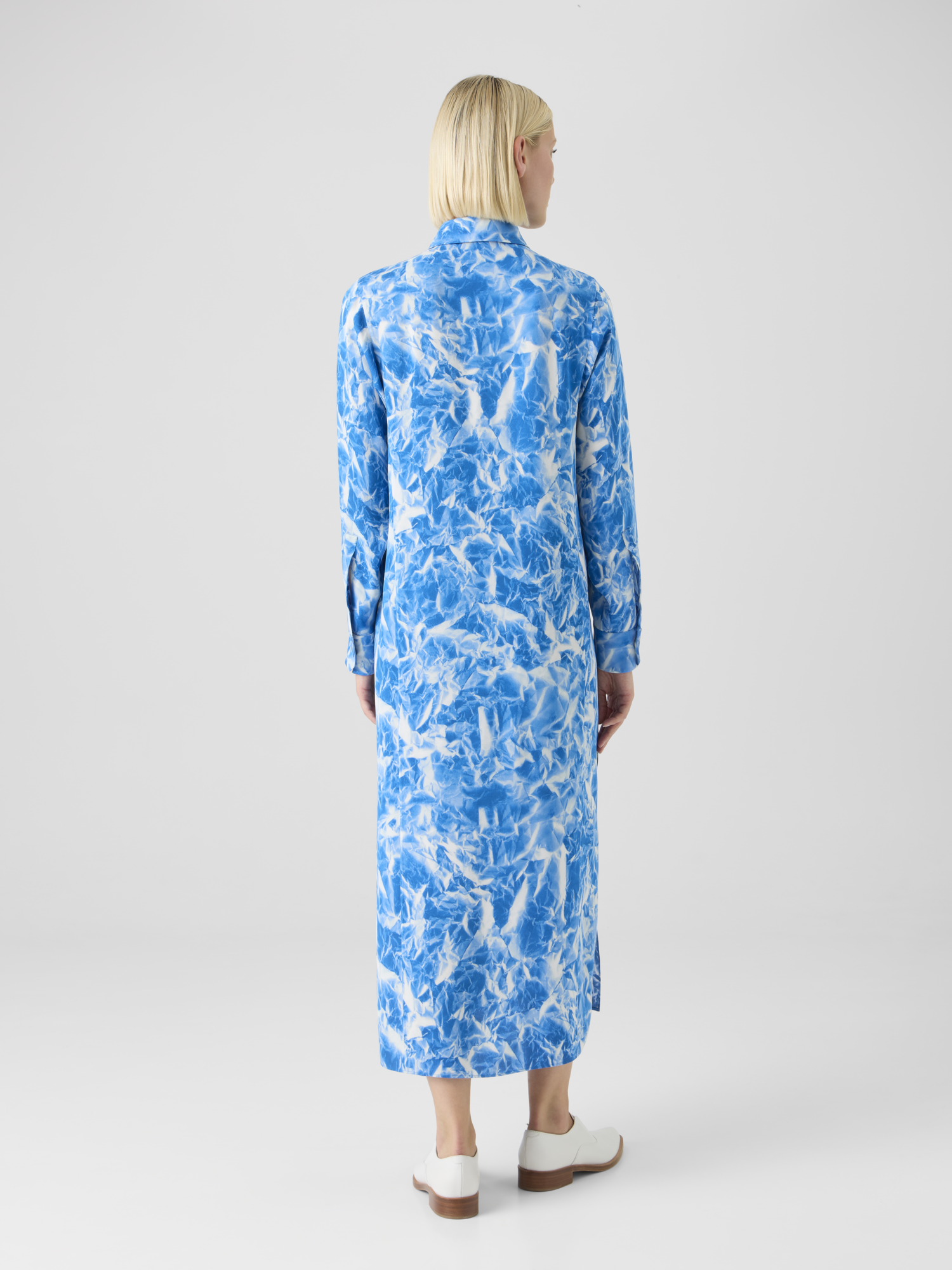 Designer Midi-Tunikakleid aus Seiden-Crêpe mit Whitecaps-Print - Blau - Ecru 